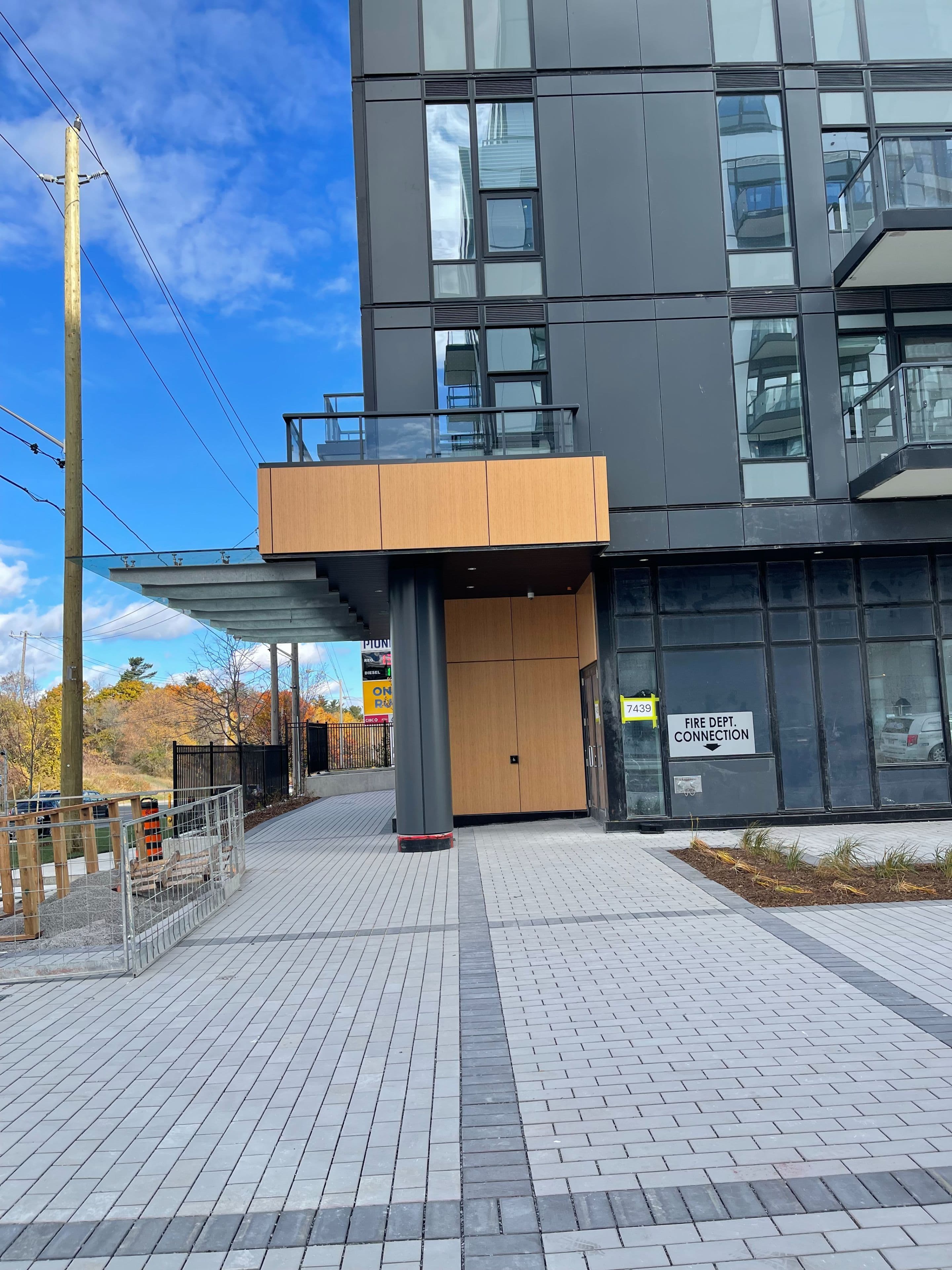 7439 Kingston Road 616, Toronto E11, ON M1B 0G1