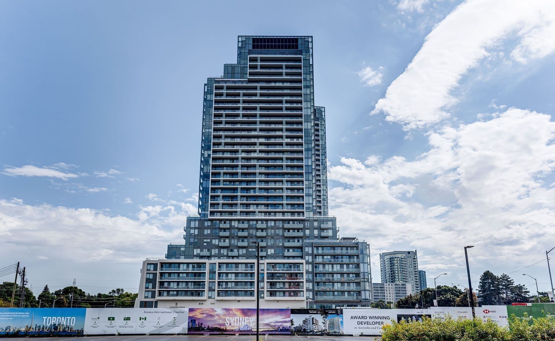 8 Olympic Garden Drive S305, Toronto C14, ON M2M 0B9