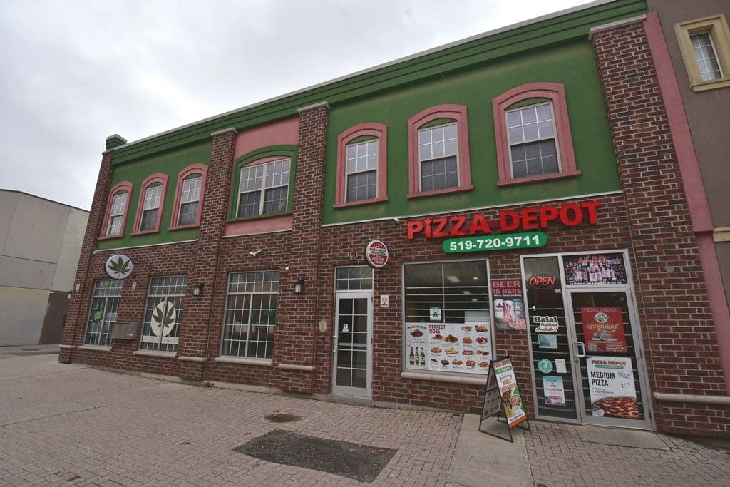 18 Market Street 3, Brantford, ON N3T 2Z5