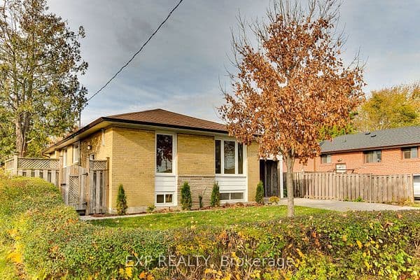 16 Stephenfrank Road Main, Toronto E09, ON M1P 3W3