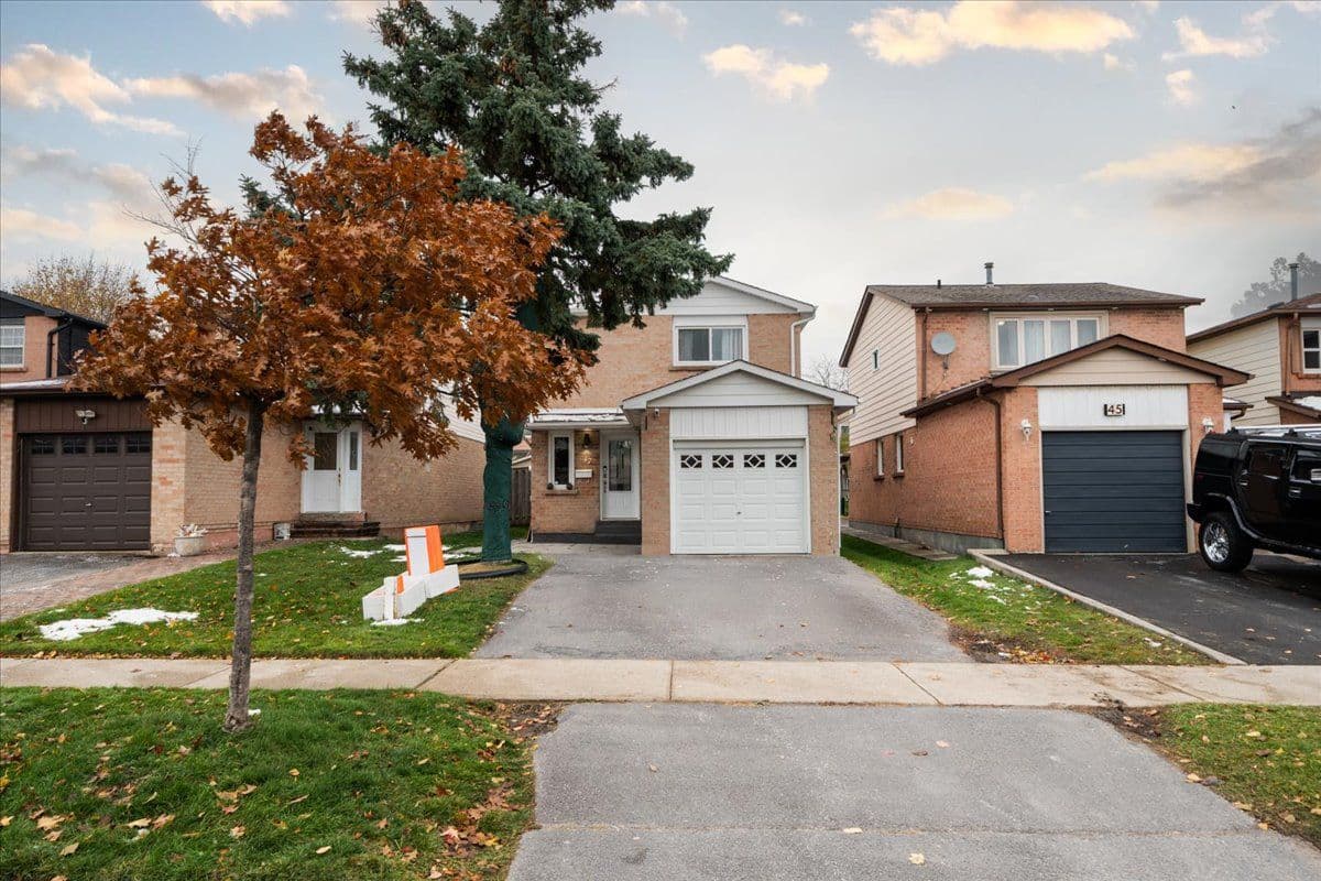 47 Martindale Crescent, Brampton, ON L6X 2V7