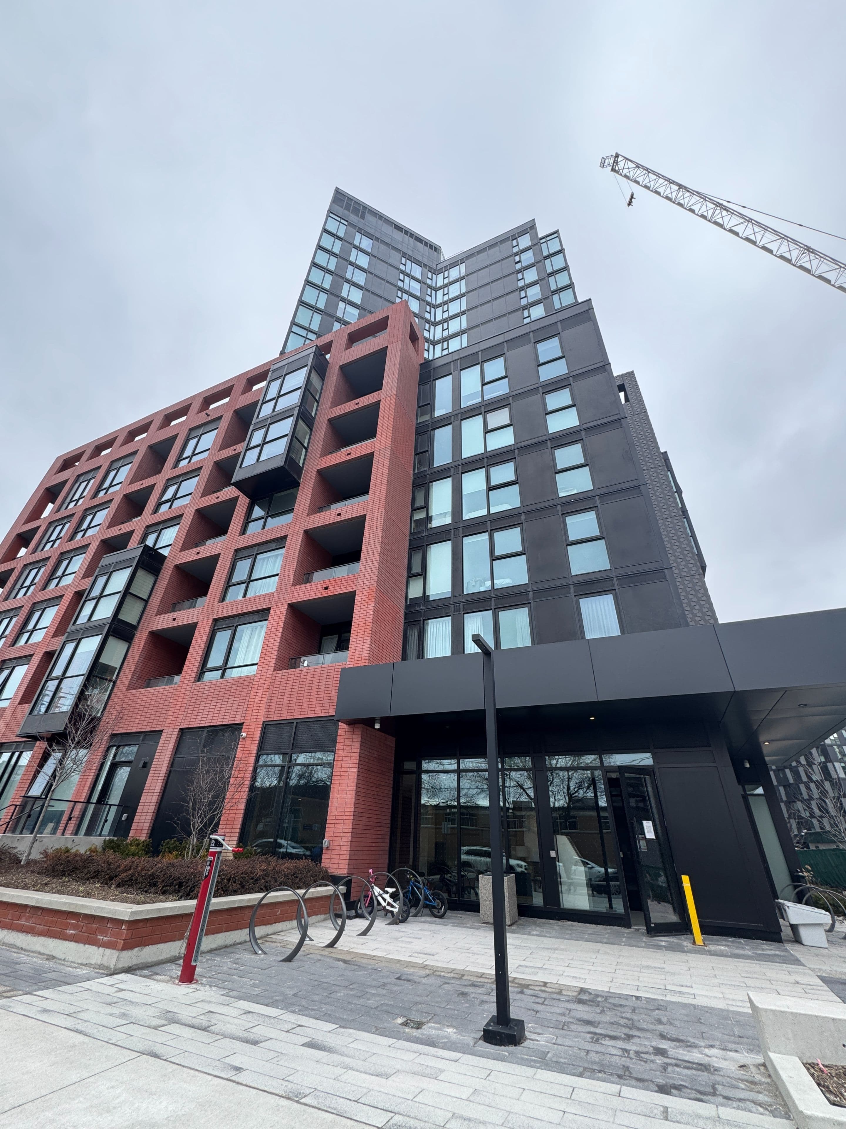 8 Tippett Road 413, Toronto C06, ON M3H 0E7