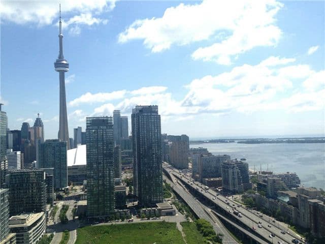 85 Queens Wharf Road 1601, Toronto C01, ON M5V 0J9
