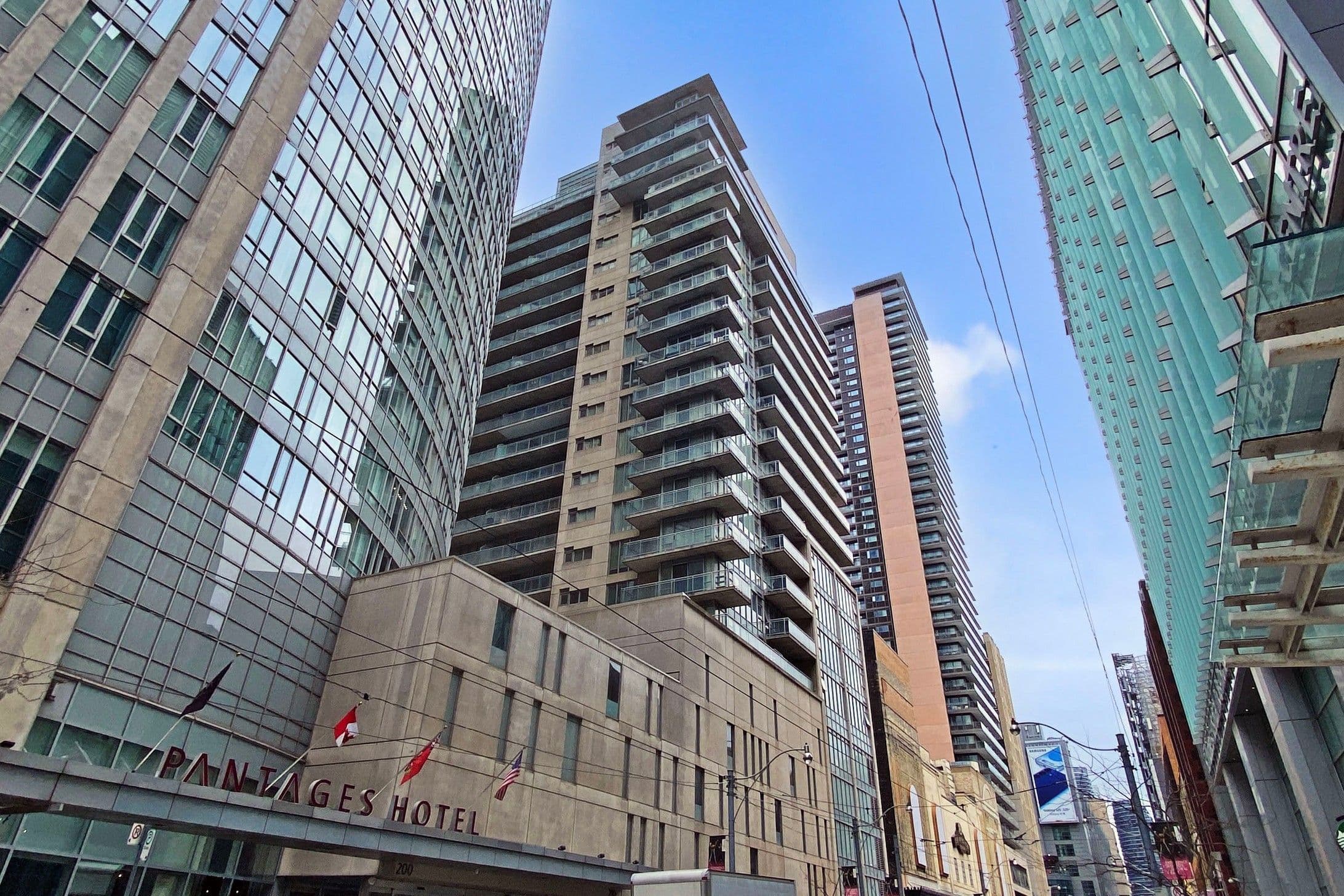 220 Victoria Street 1101, Toronto C08, ON M5B 2R6