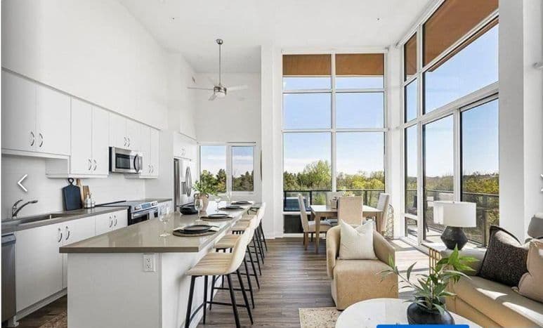 385 Arctic Red Drive 409, Oshawa, ON L1L 0W9