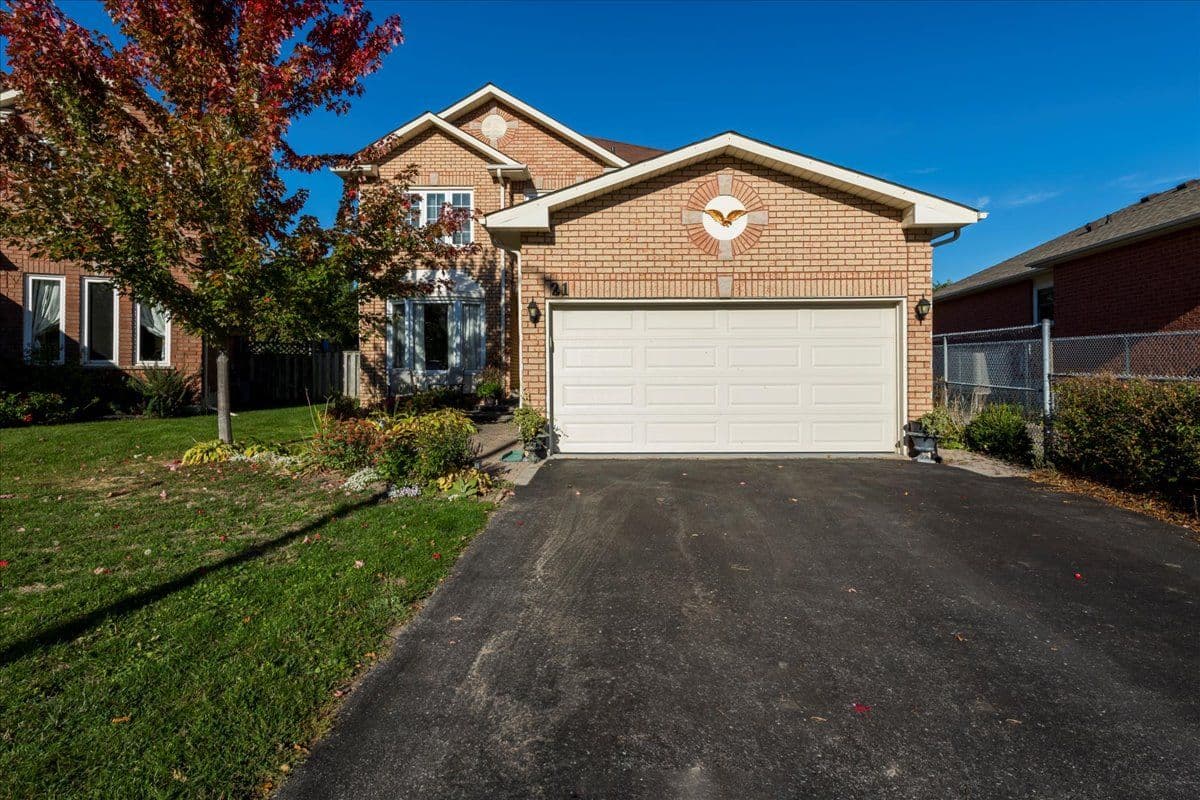 21 Barwick Drive, Barrie, ON L4N 6Z7