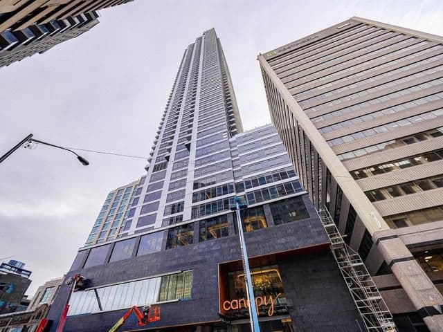 395 Bloor Street E 4902, Toronto C08, ON M4W 1H7