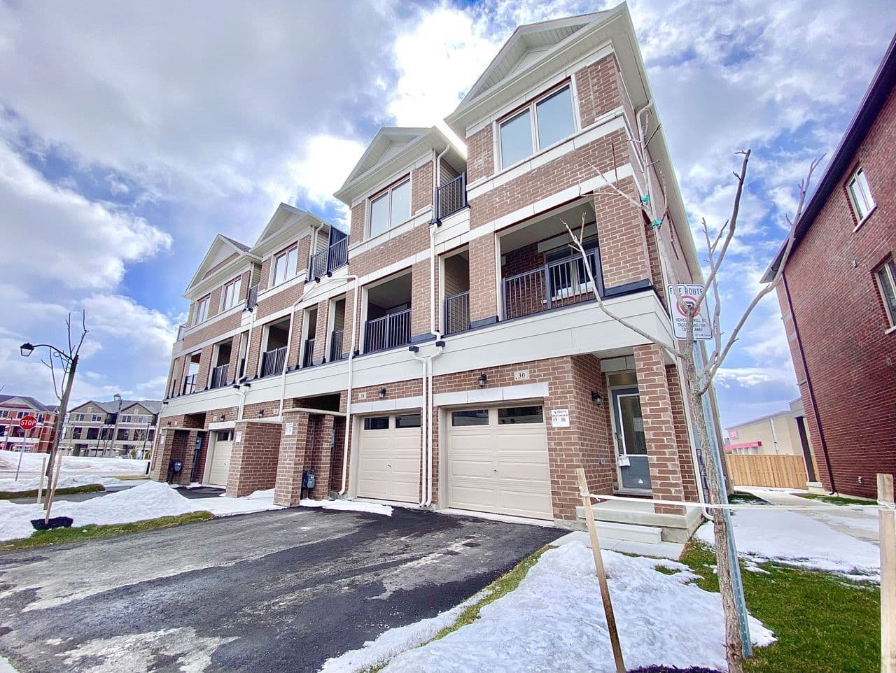 30 Stoeber Lane, Markham, ON L6B 1R2