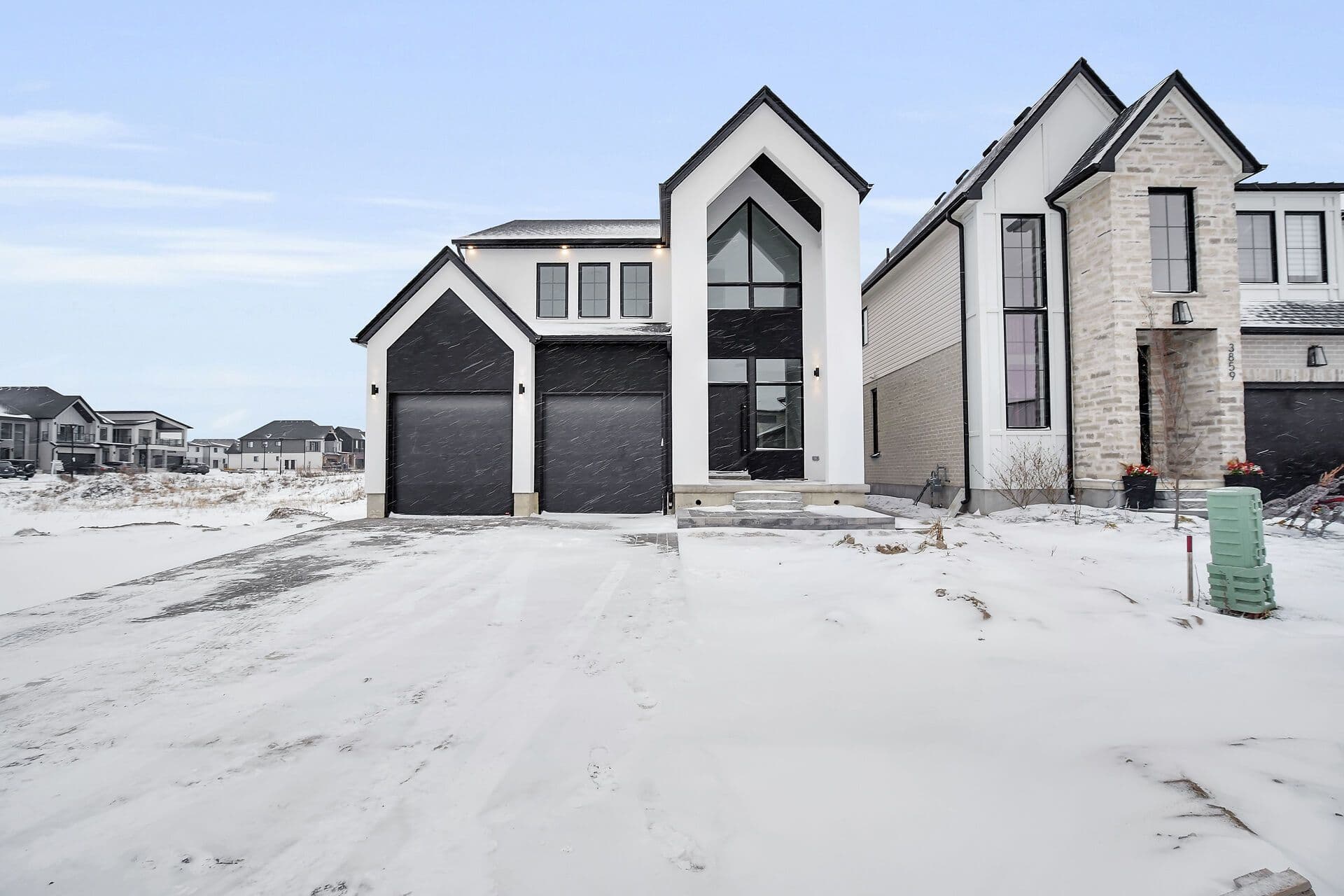 3853 Big Leaf Trail, London South, ON N6P 0A3