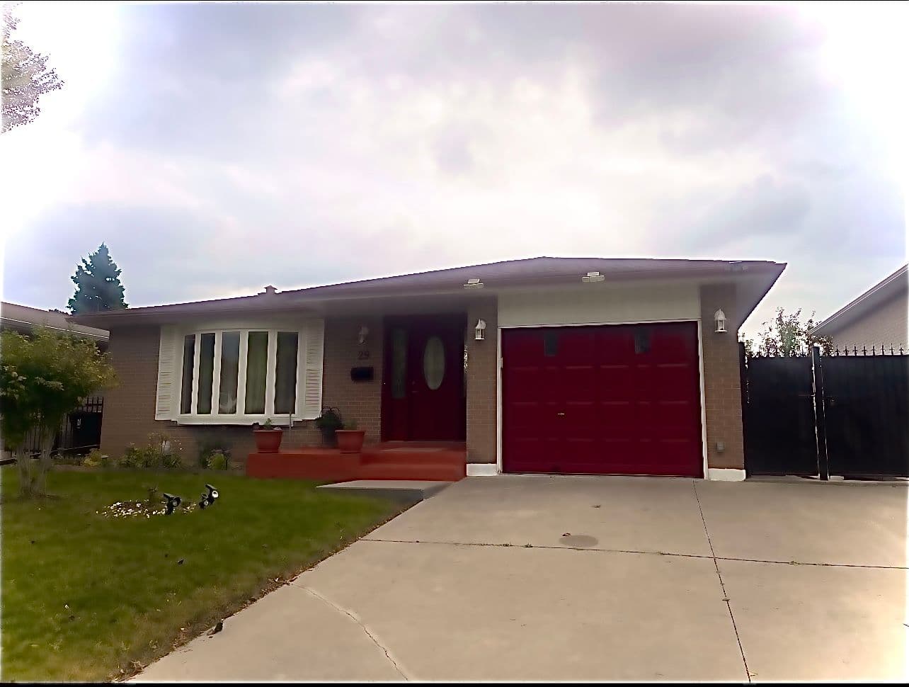 29 Charles Tupper Drive, Toronto E10, ON M1C 2A8