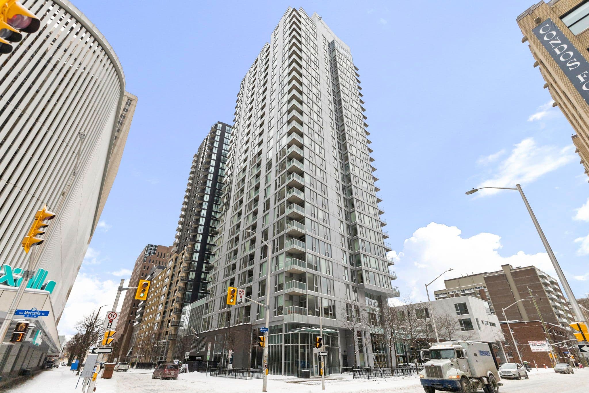 179 Metcalfe Street 1010, Ottawa Centre, ON K2P 1P7