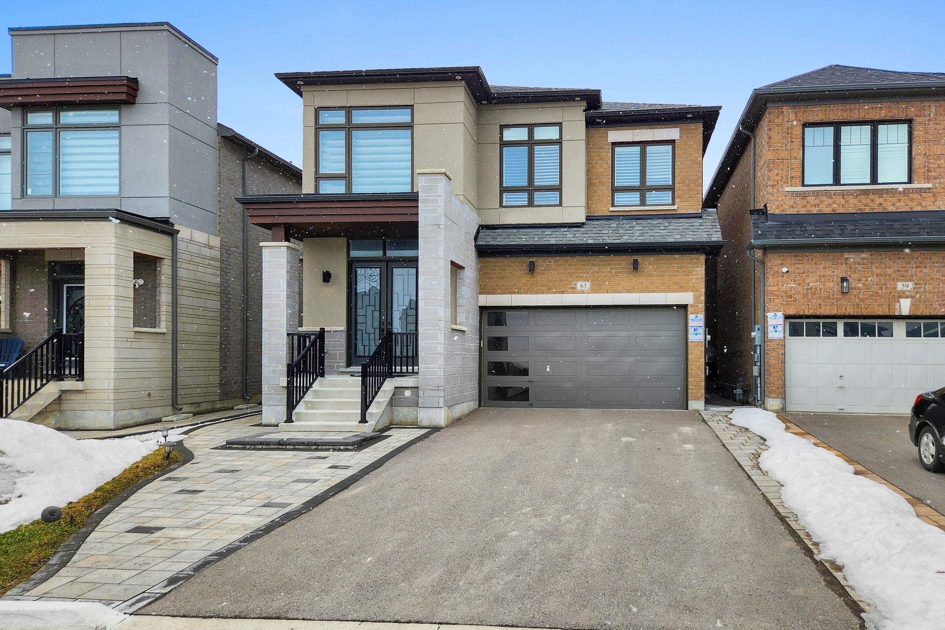 63 Suttonrail Way, Whitchurch-Stouffville, ON L4A 0E4