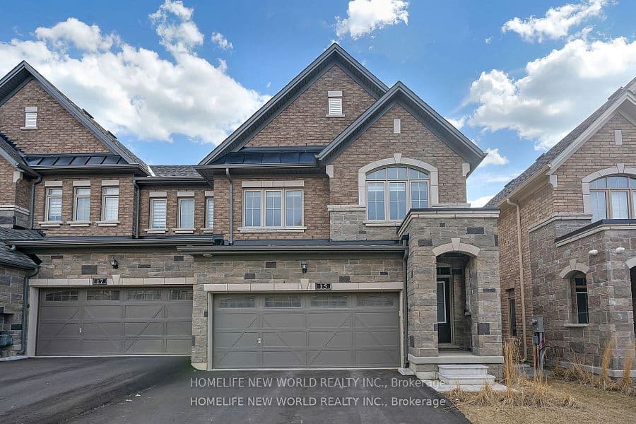 15 Caviglia Lane, Markham, ON L6B 0C4