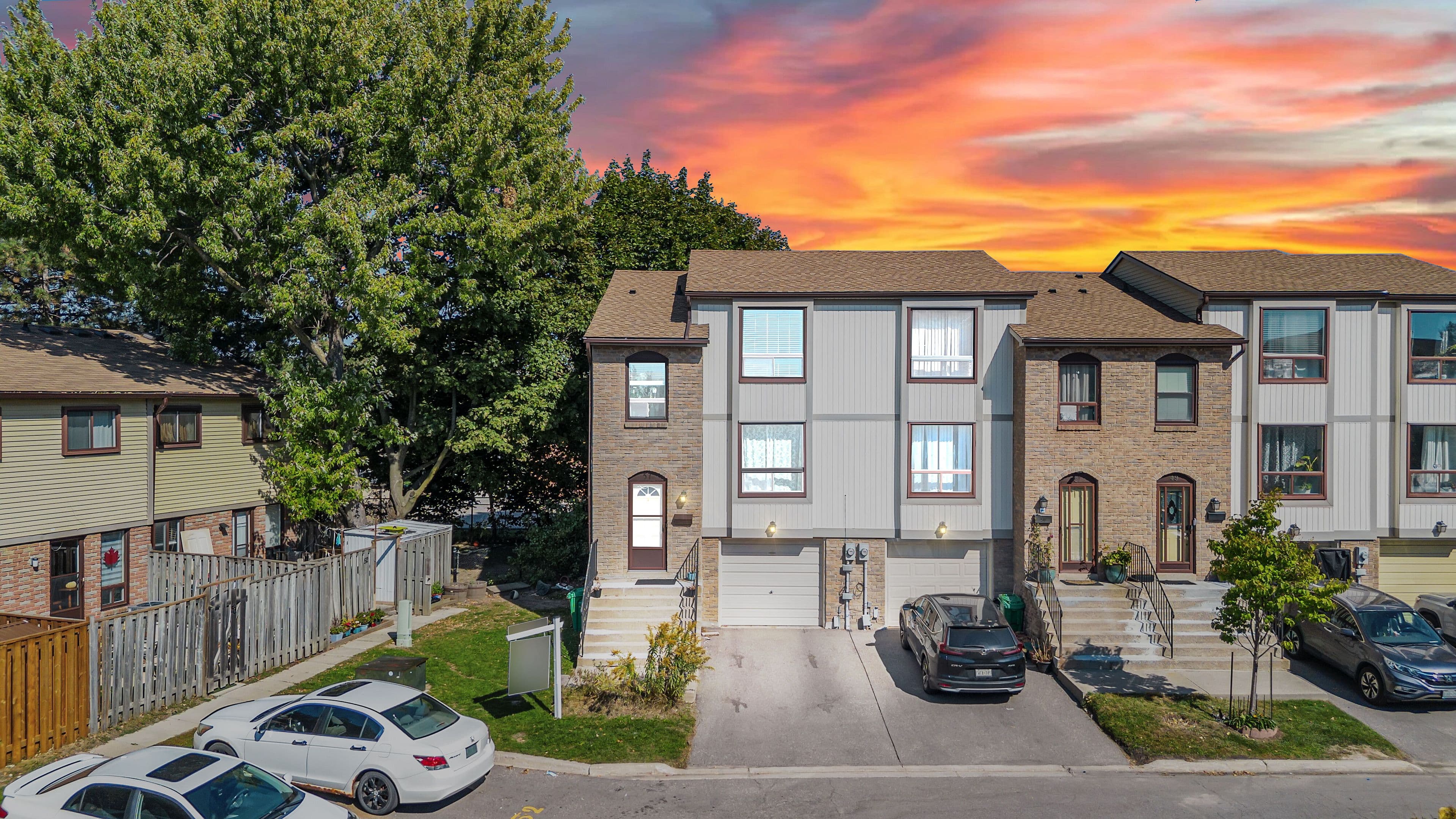 51 Mcmullen Crescent, Brampton, ON L6S 3M2