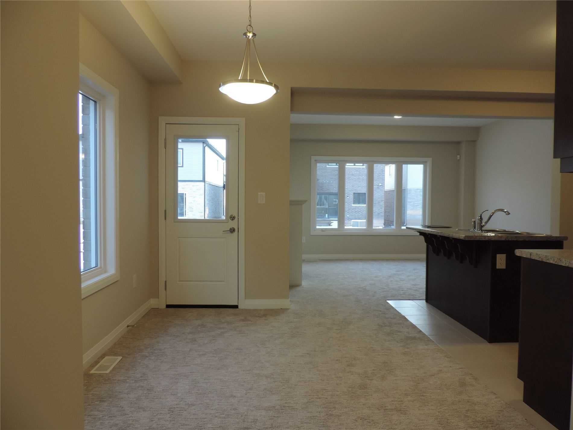 4266 Shuttleworth Drive, Niagara Falls, ON L2G 3R6