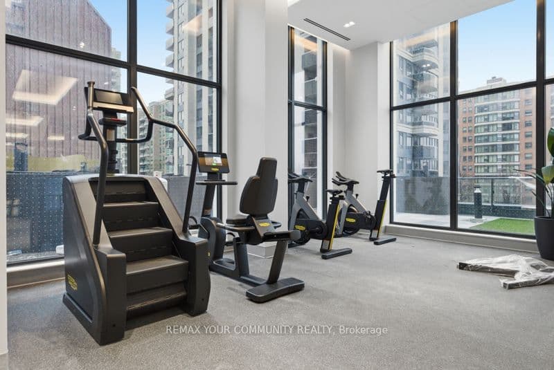 36 Olive Avenue 2813, Toronto C14, ON M2N 0M4