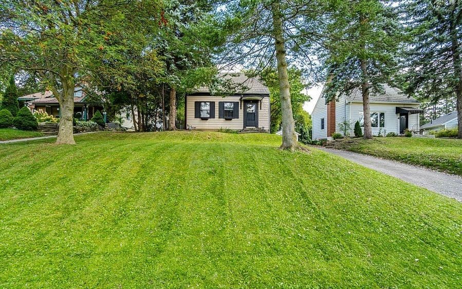 6 John Street, Halton Hills, ON L7G 2J7