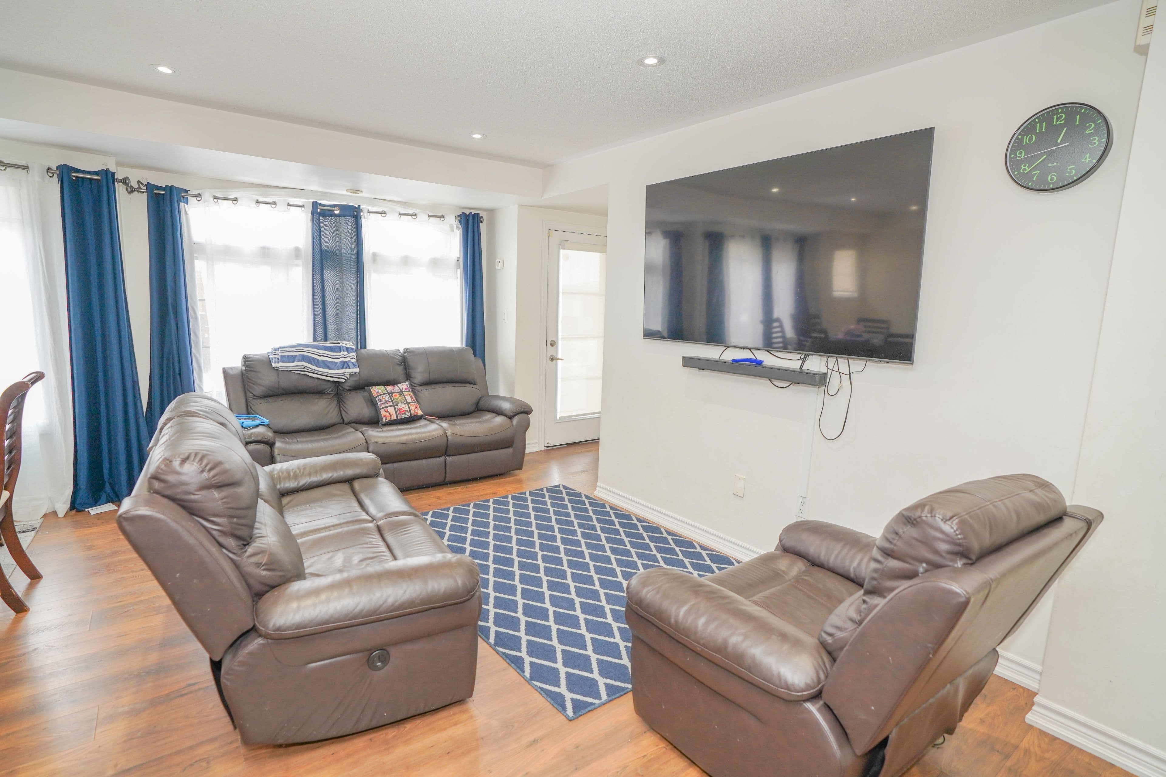 200 Veterans Drive 98, Brampton, ON L7A 4S6