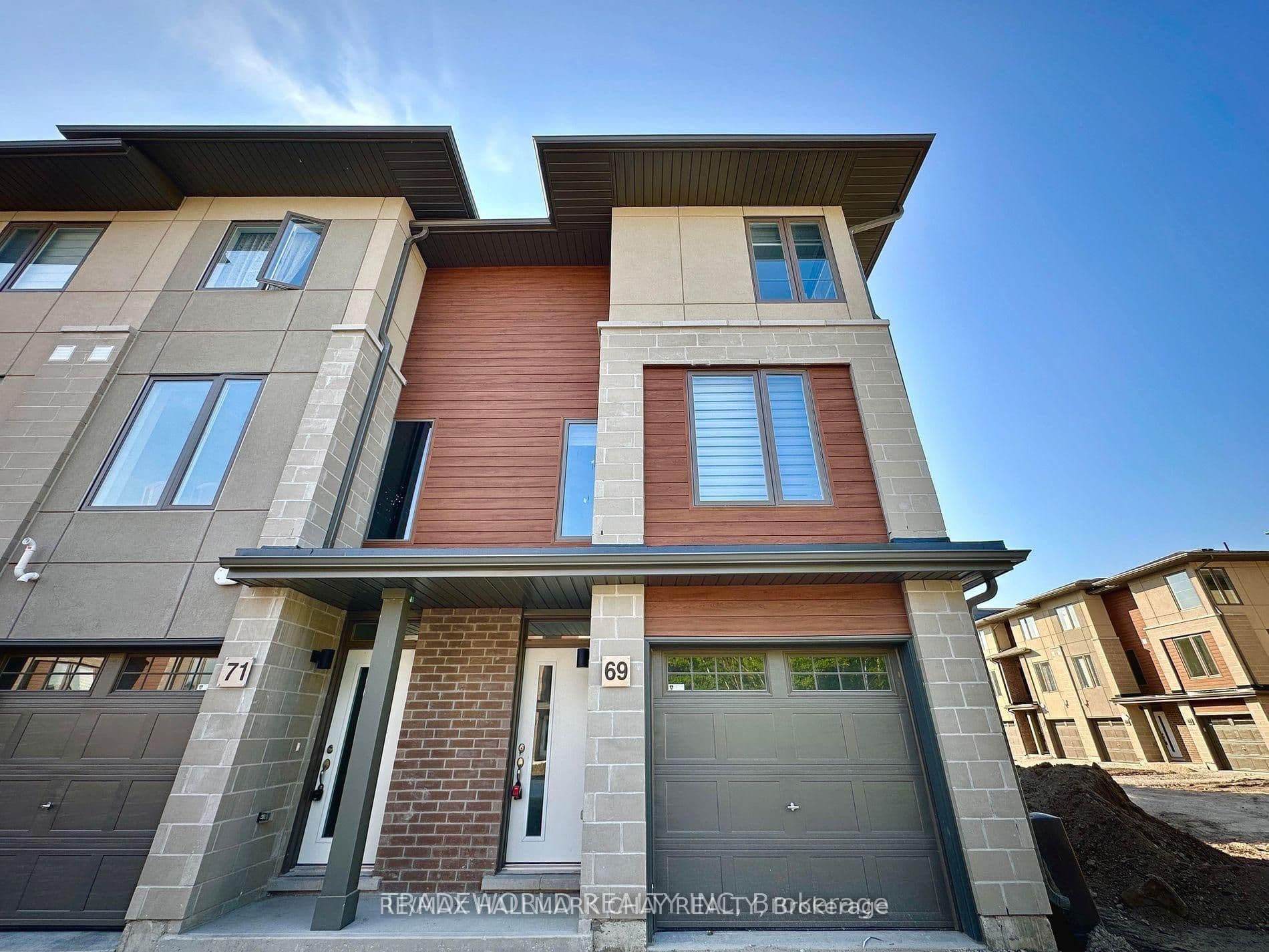 69 Winters Crescent, Collingwood, ON L9Y 5B4