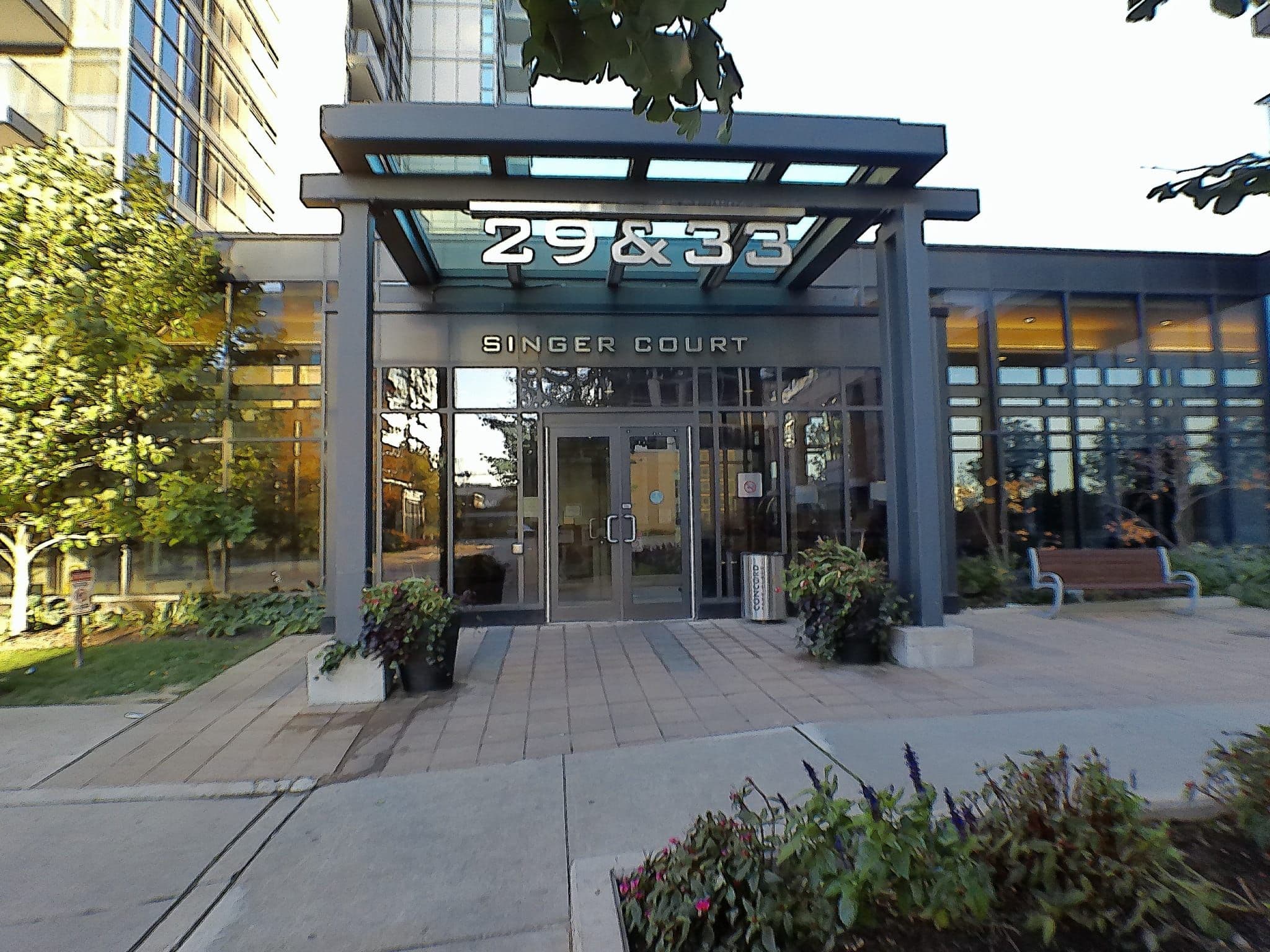 29 Singer Court 1815, Toronto C15, ON M2K 0B3