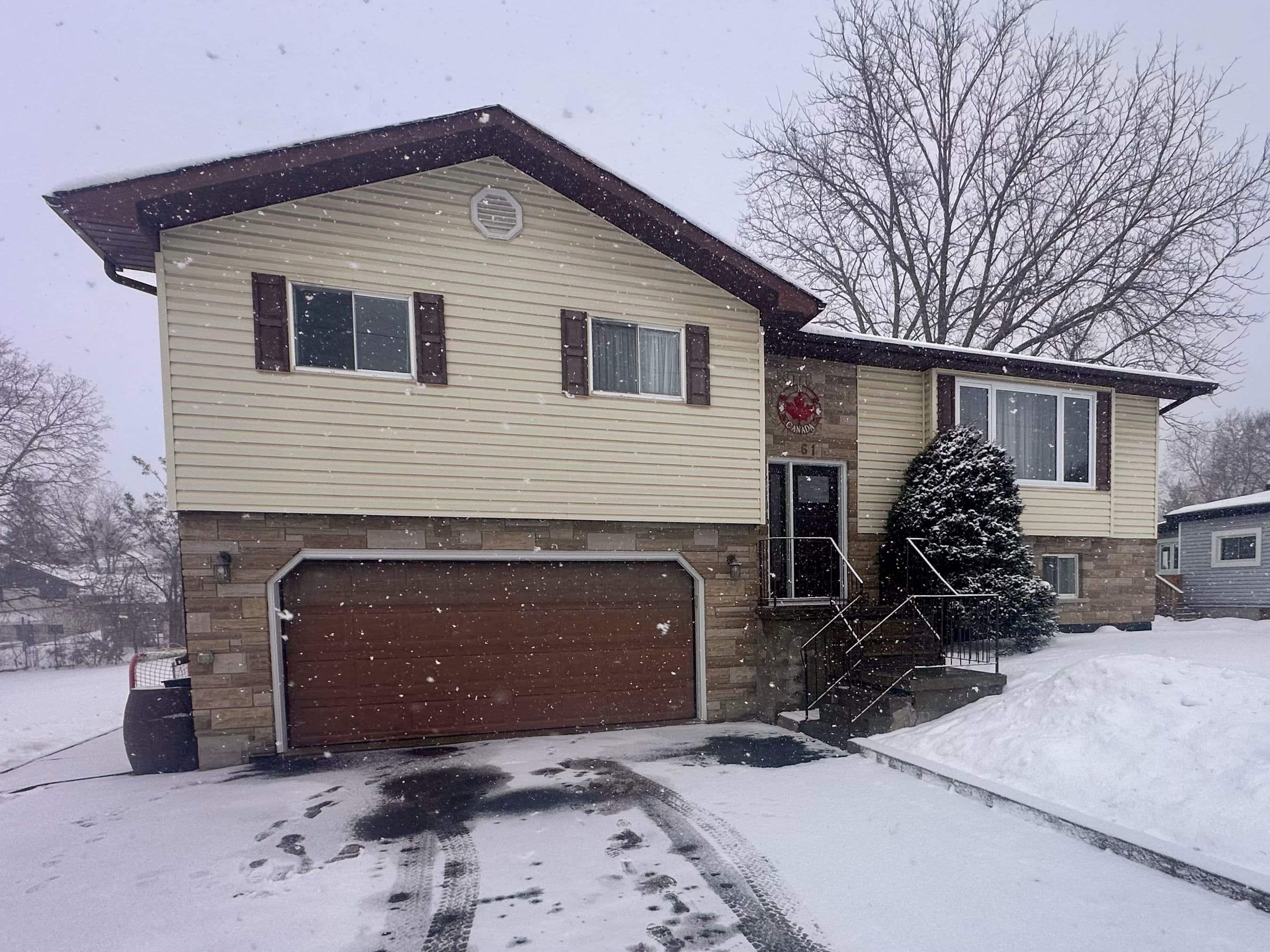 61 Brant Street, Deseronto, ON K0K 1X0