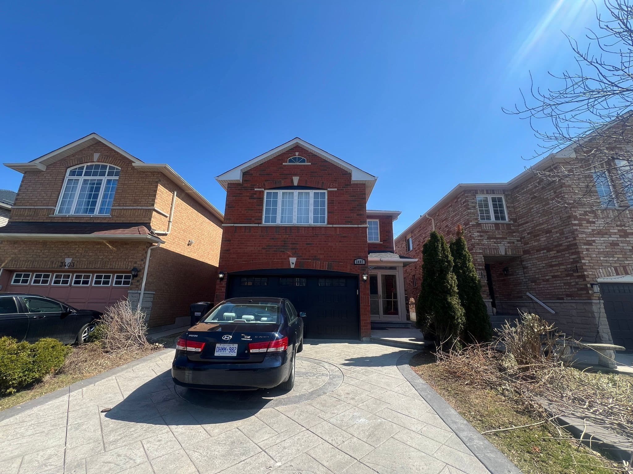 3407 Crimson King Circle Bsmt, Mississauga, ON L5N 8M9