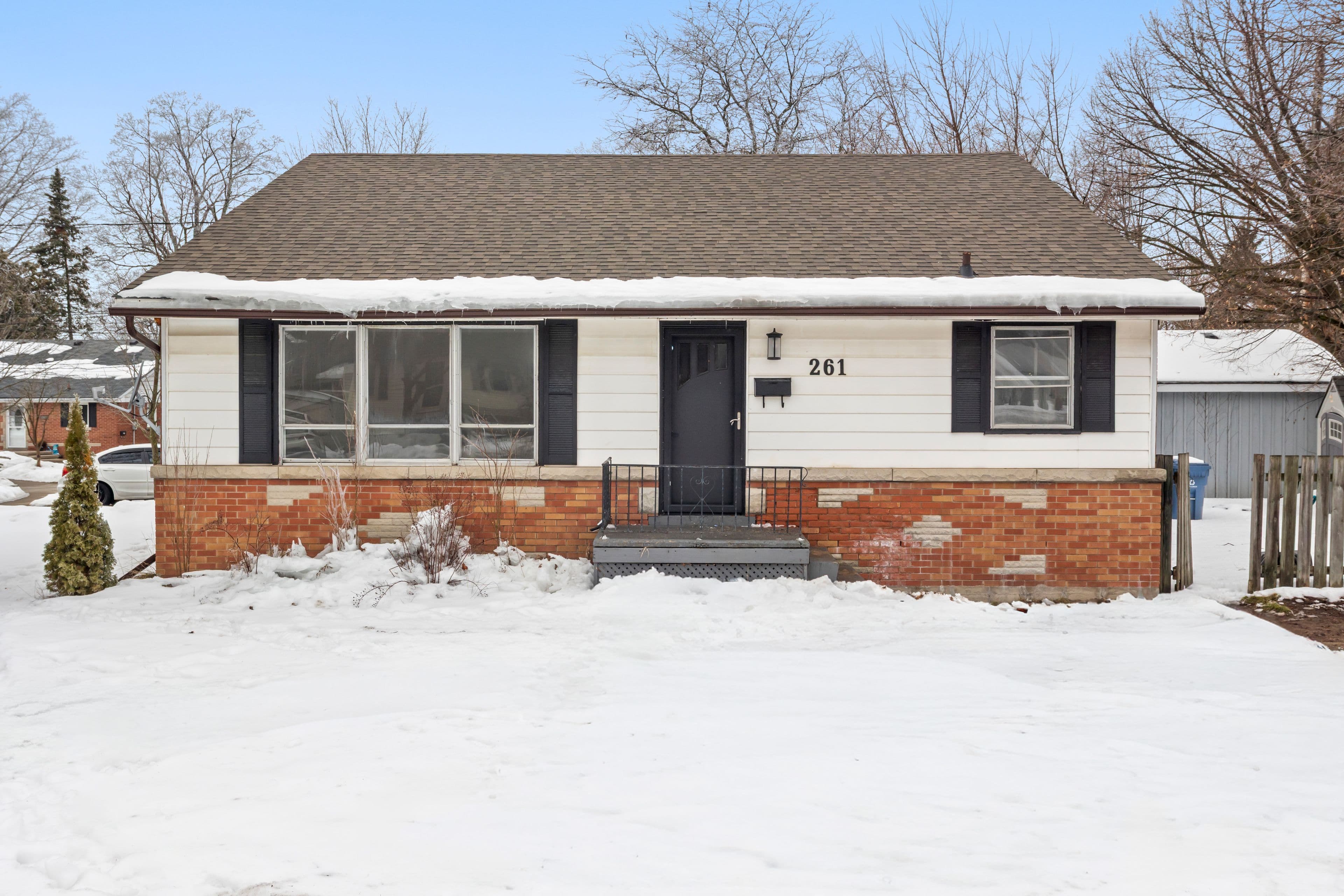 261 Water Street, Guelph, ON N1G 1B6