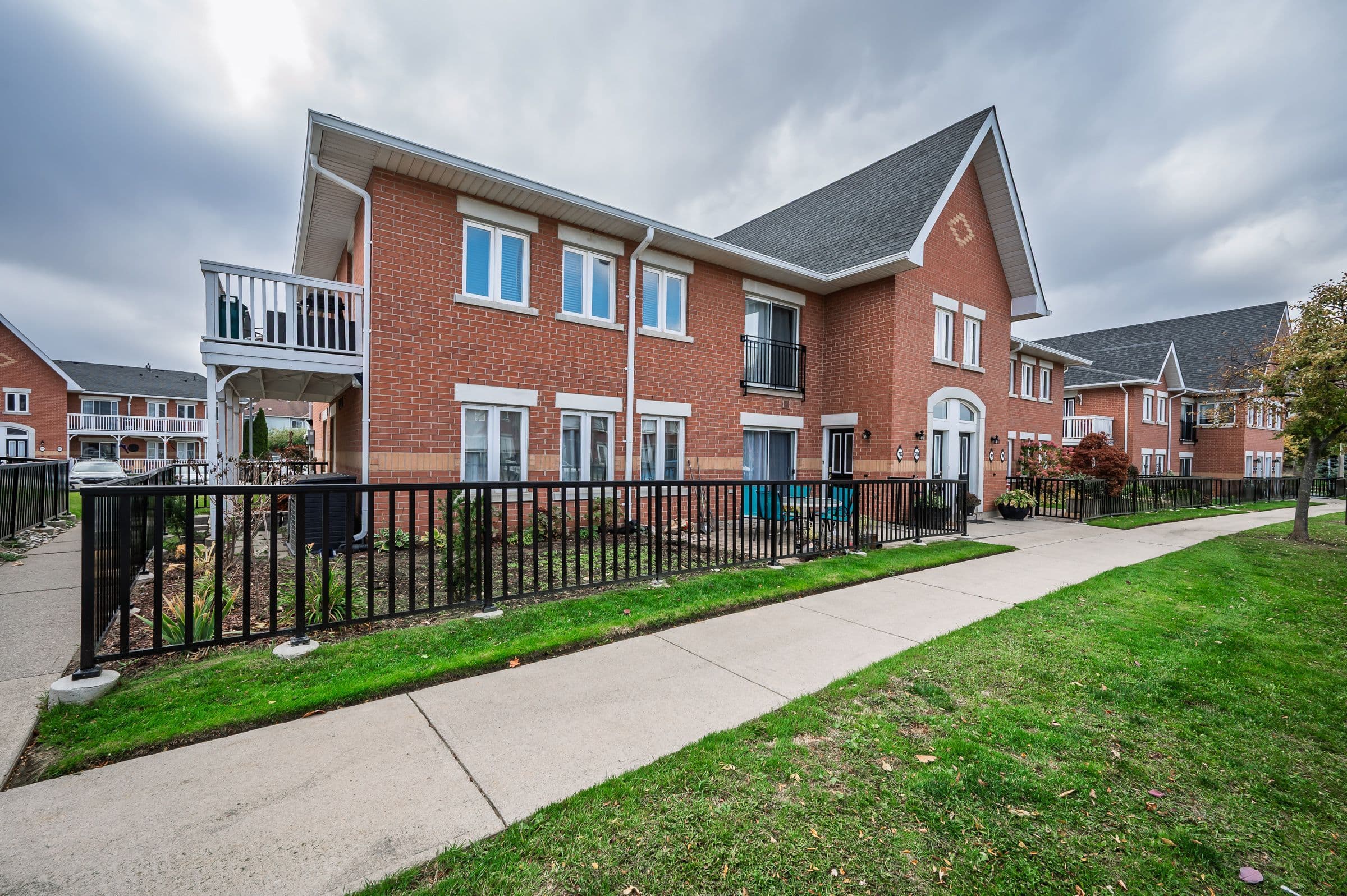 1701 Lampman Avenue 706, Burlington, ON L7L 6R7