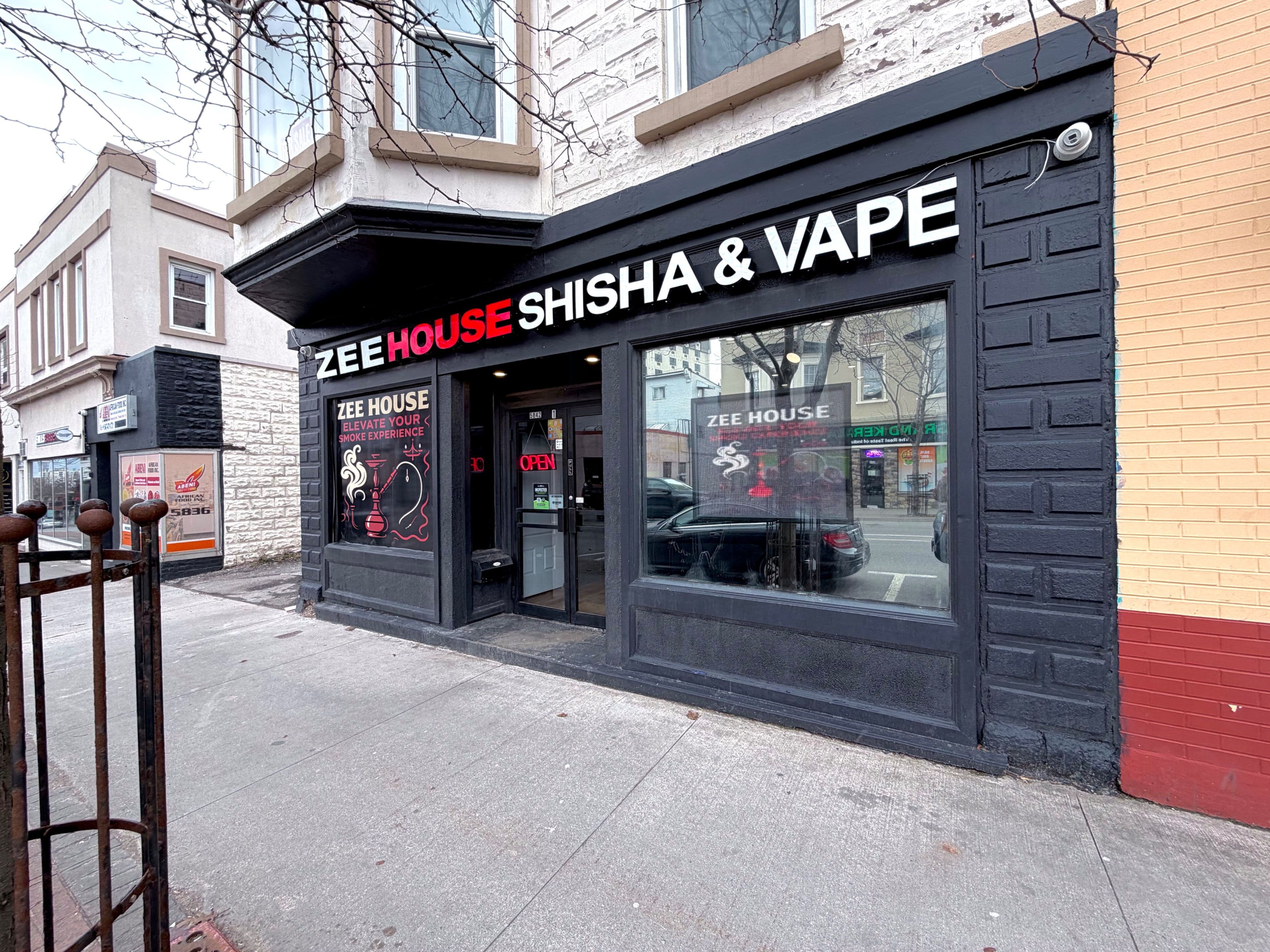 5842 Ferry Street, Niagara Falls, ON L2G 1S9