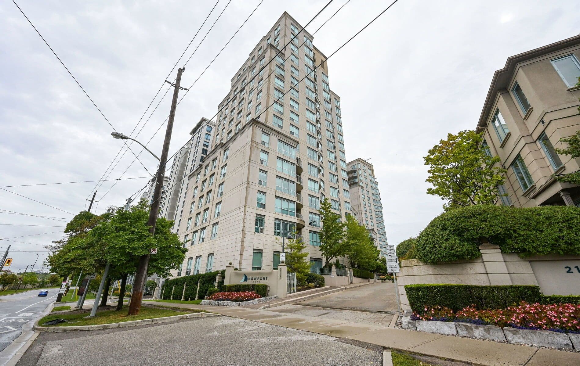 2111 Lake Shore Boulevard W 606, Toronto W06, ON M8V 1A1