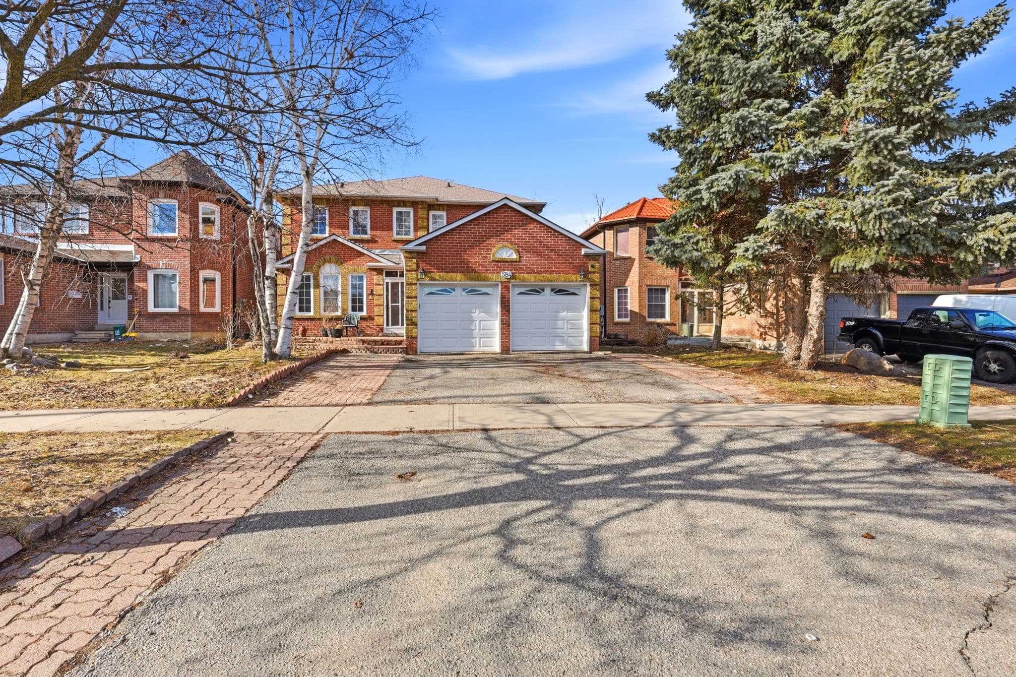 584 Strouds Lane BSMT, Pickering, ON L1V 4S6