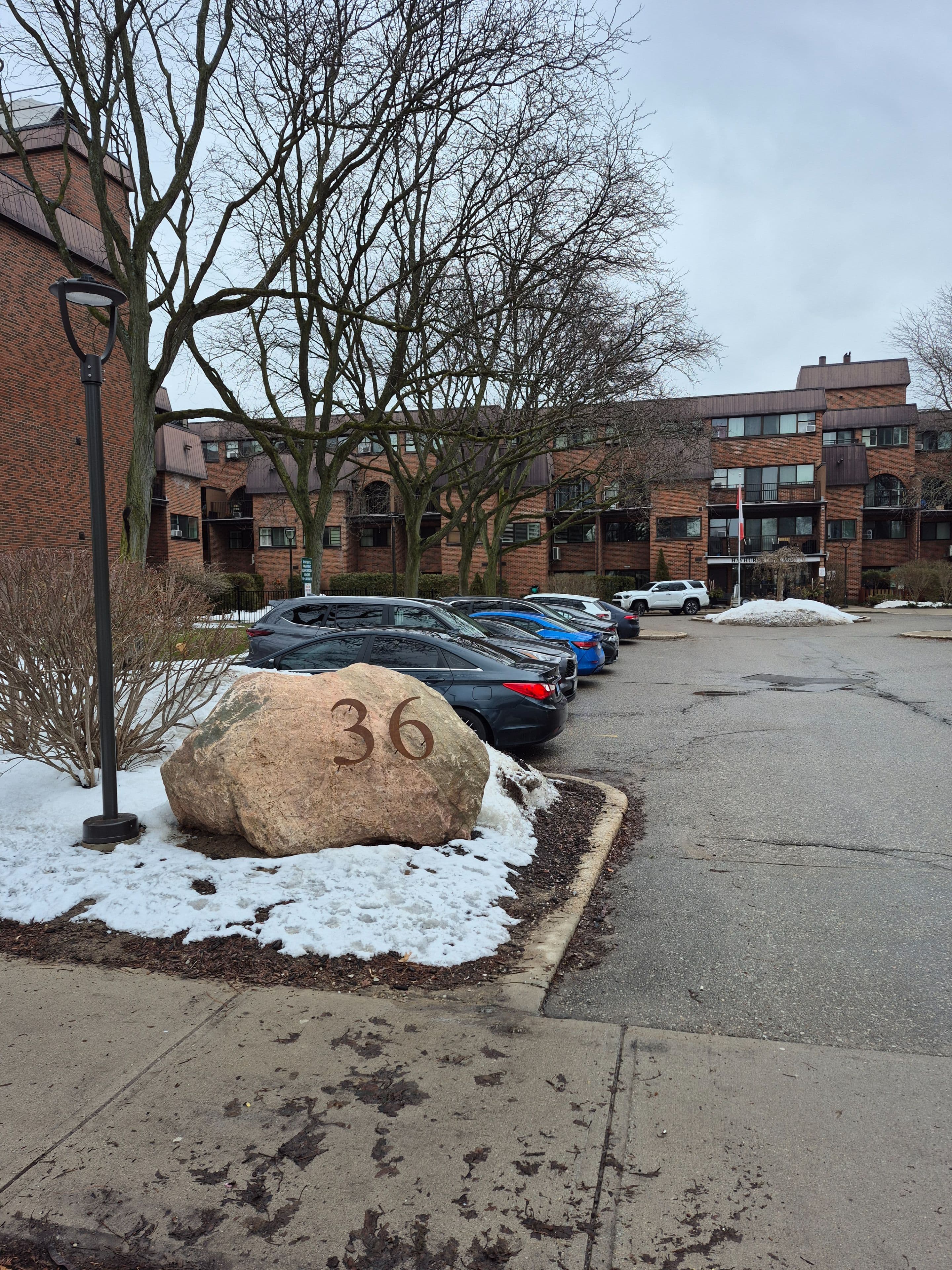 36 Hayhurst Road 334, Brantford, ON N3R 6Y9