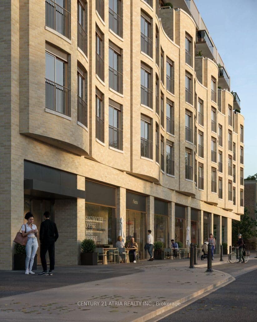 2375 Lakeshore Road 407, Oakville, ON L6L 1H4