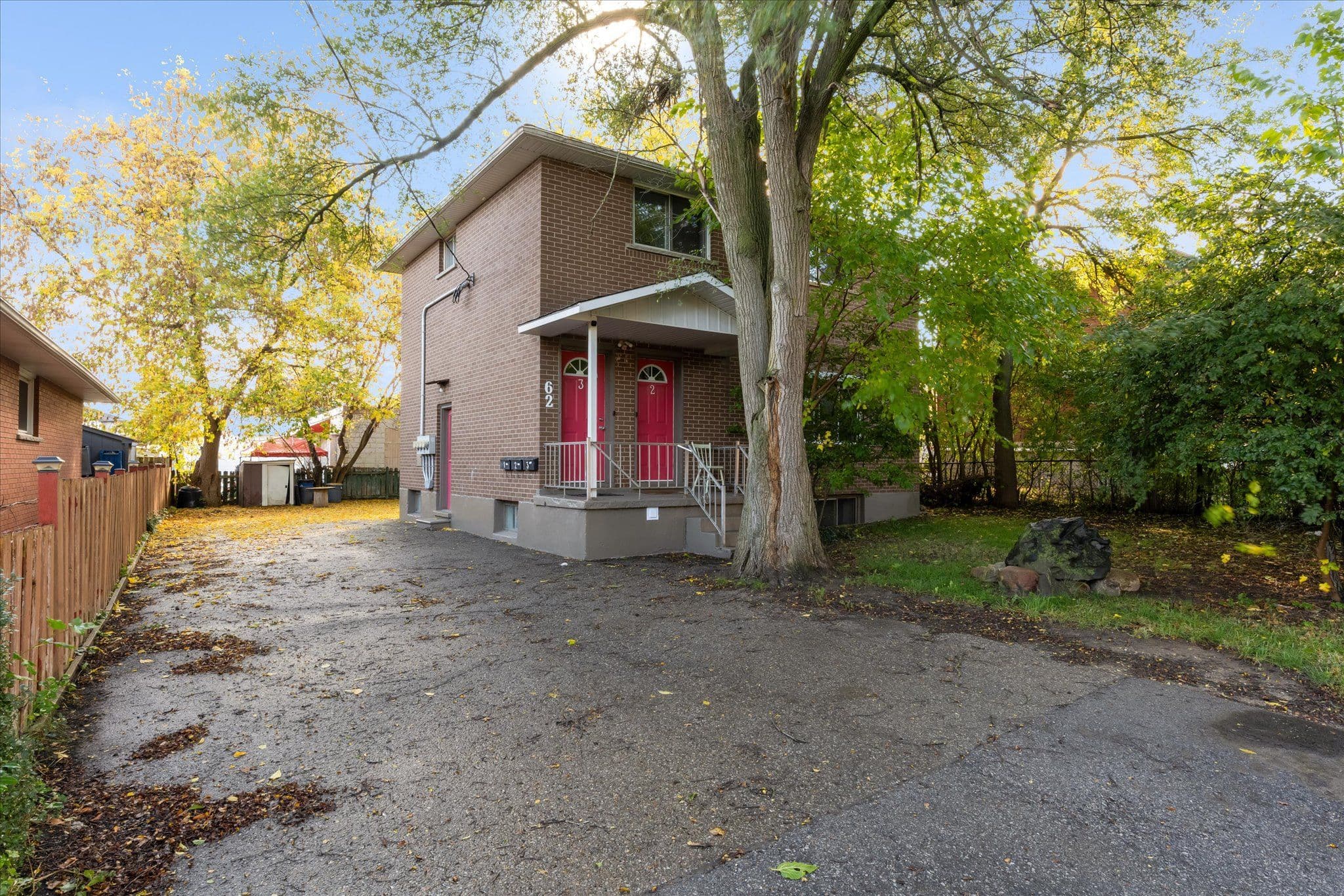 62 Bond Street, Kitchener, ON N2H 4S5