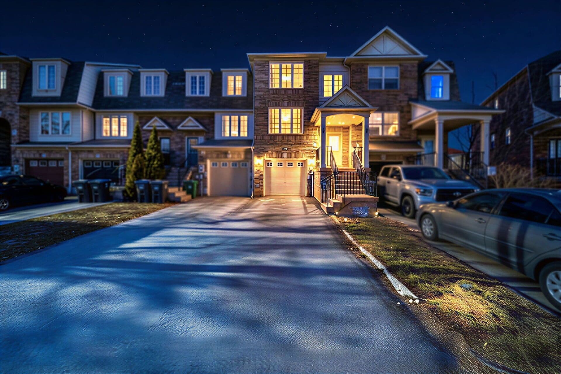 103 Dunlop Court, Brampton, ON L6X 5A6