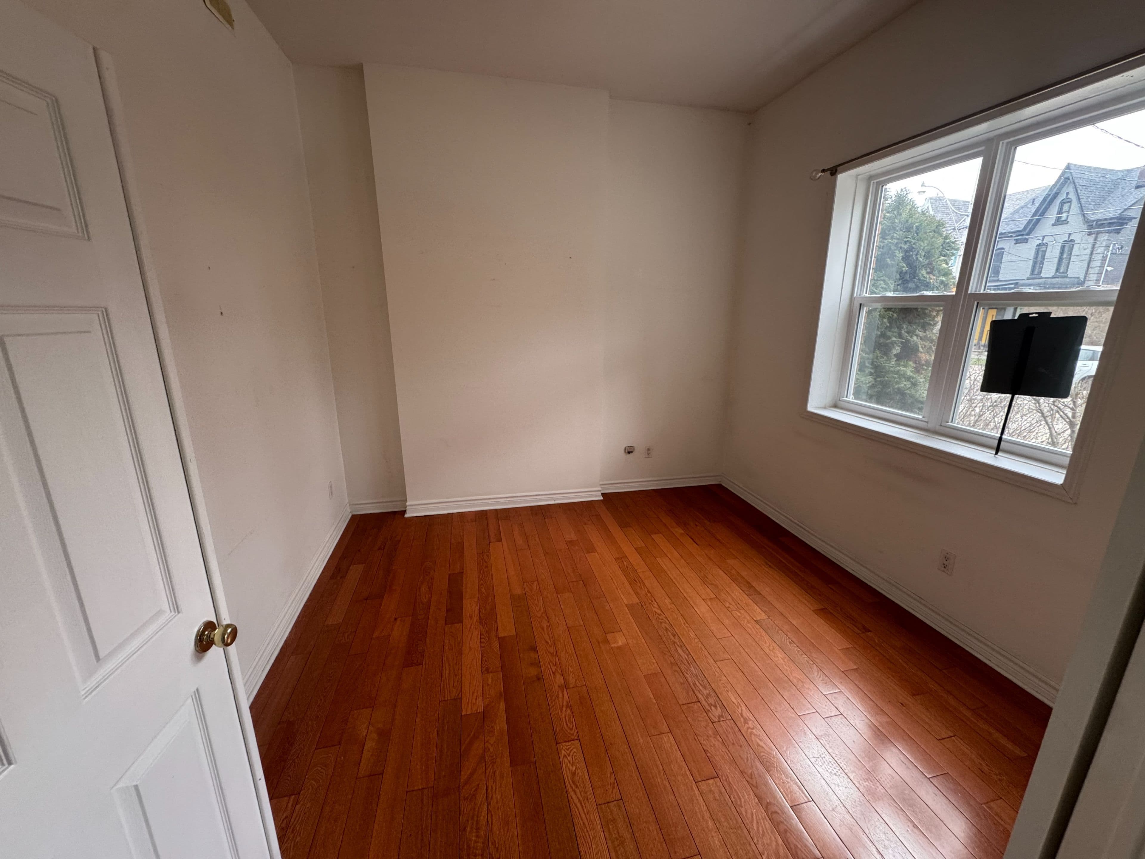 151 Dovercourt Road Main, Toronto C01, ON M6J 3C5