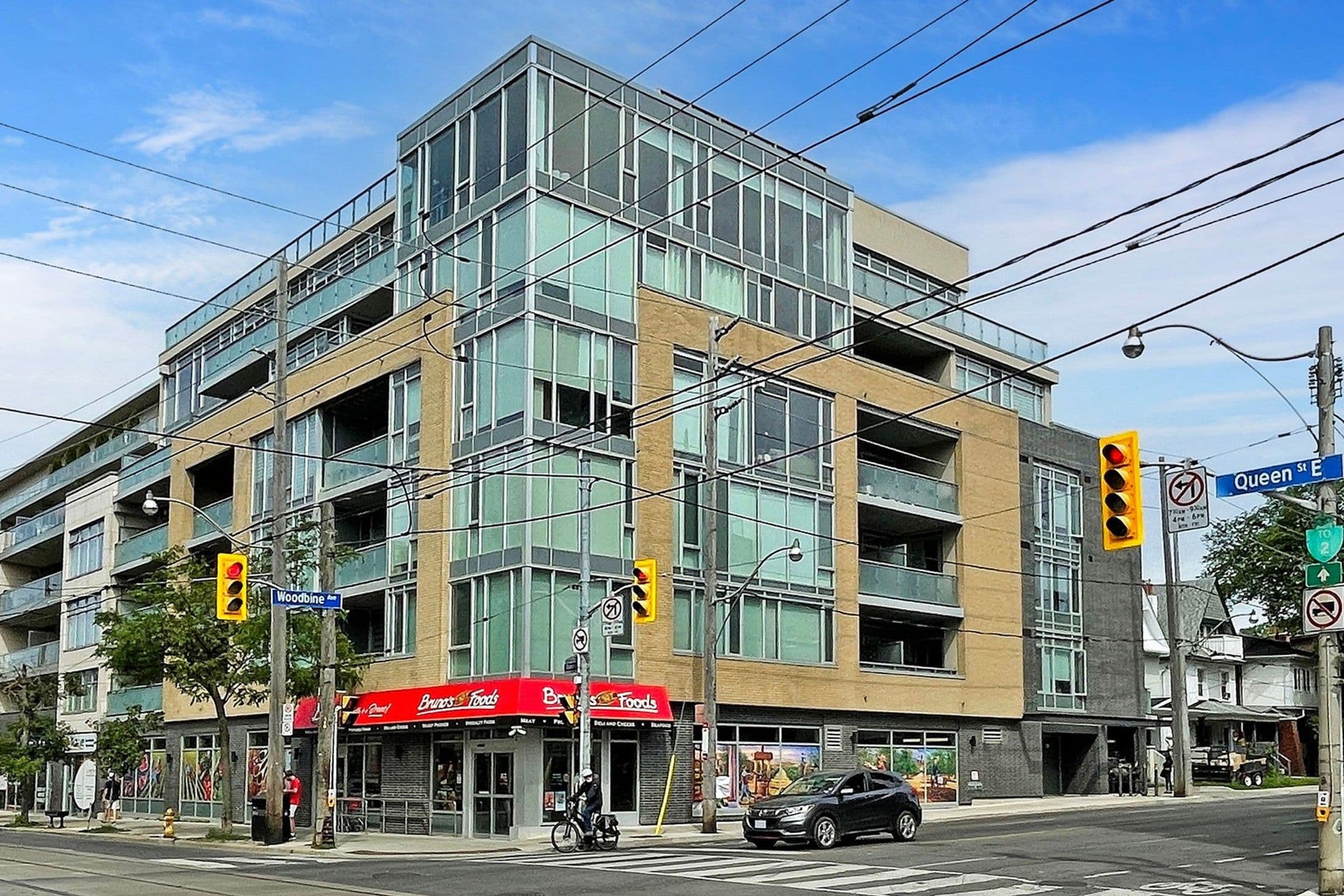 200 Woodbine Avenue 308, Toronto E02, ON M4L 3P2