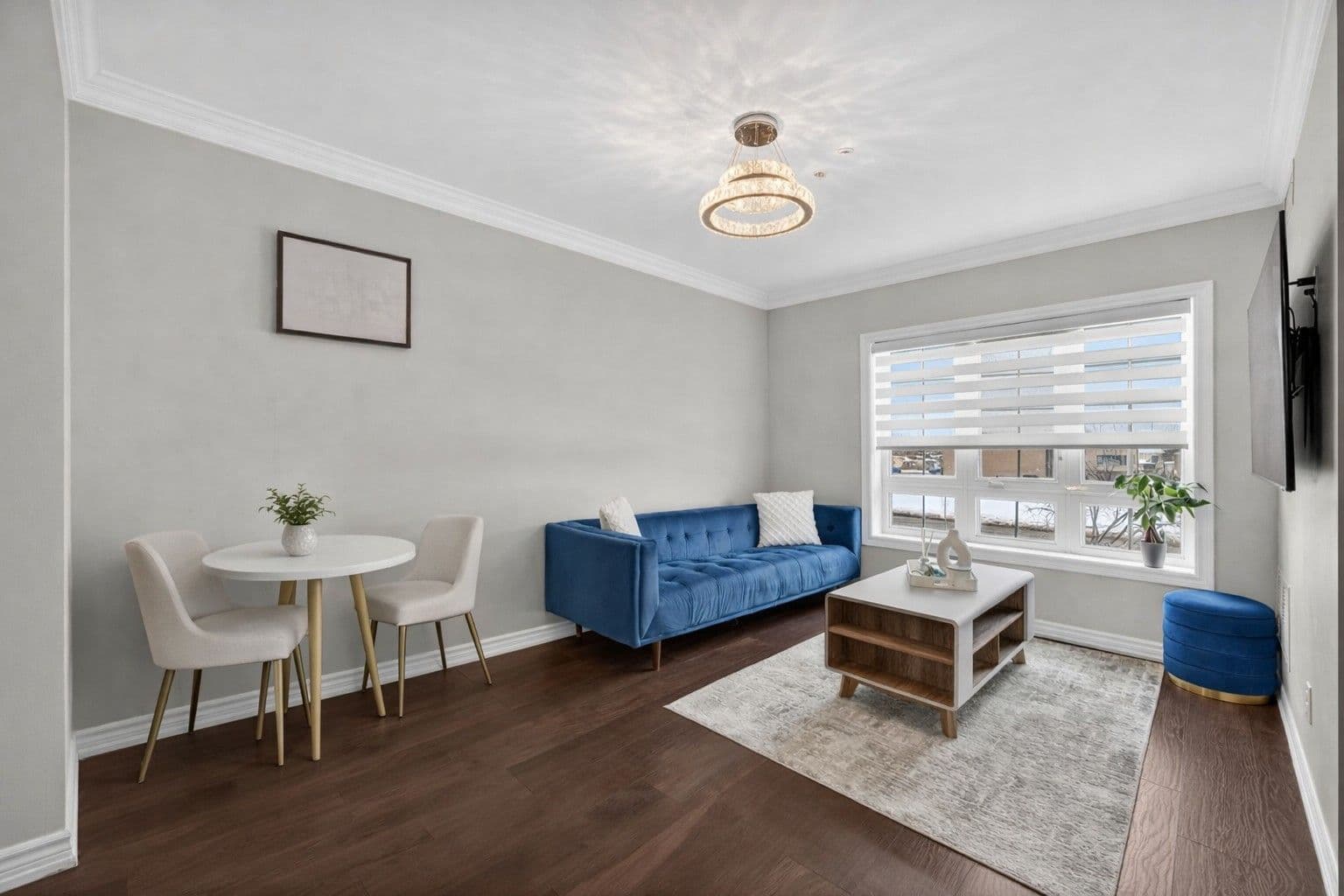 112 Simcoe Road 214, Bradford West Gwillimbury, ON L3Z 1Y2