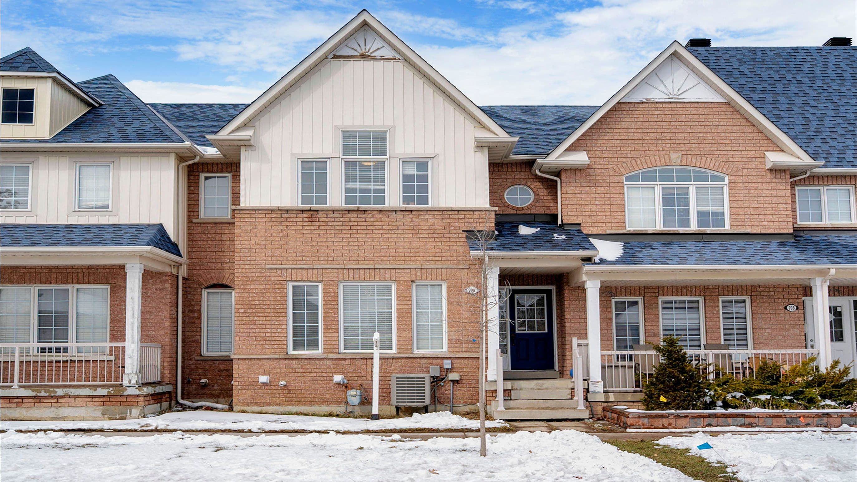 796 Bur Oak Avenue, Markham, ON L6E 1R1
