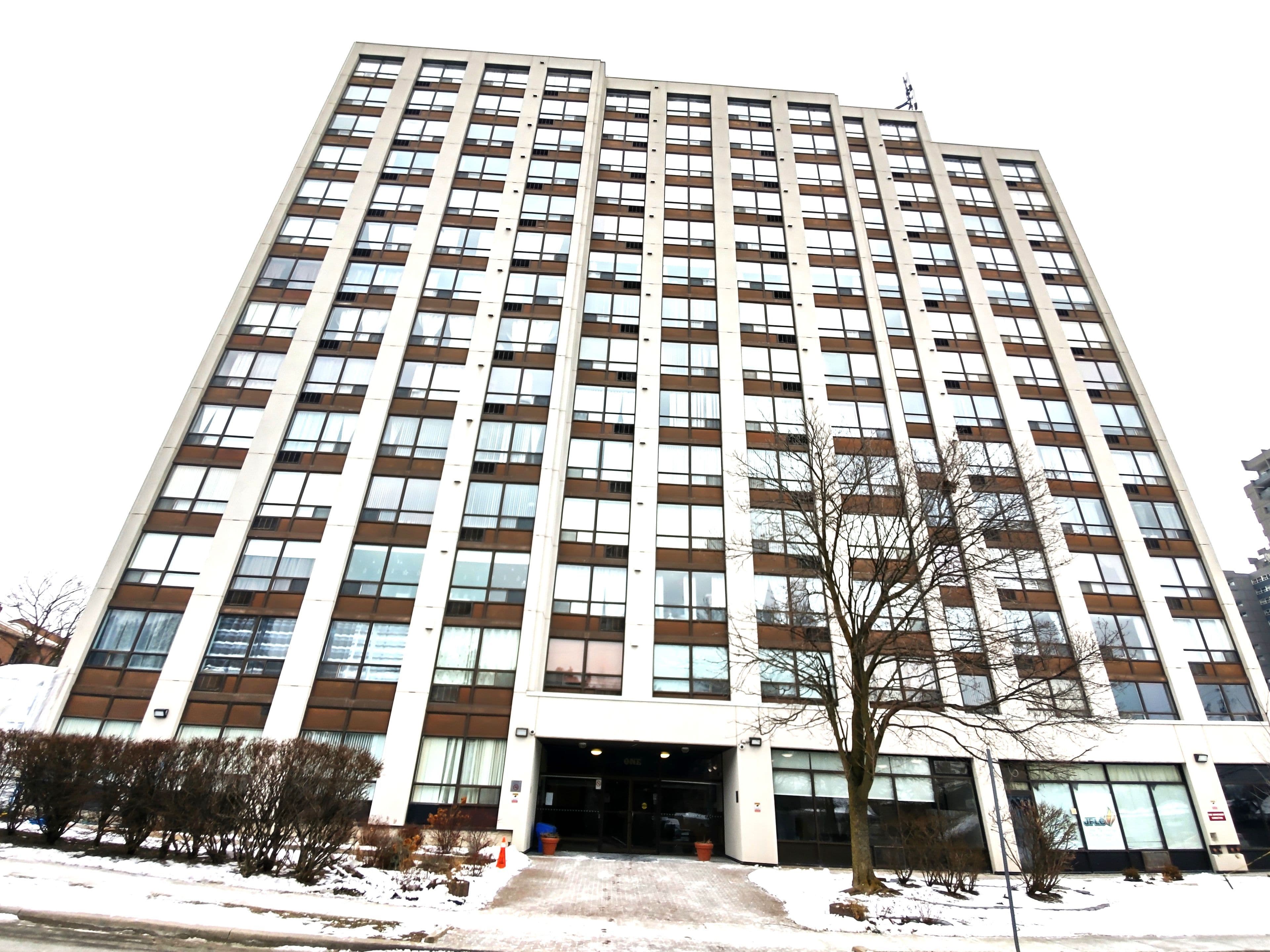 1 Reidmount Avenue E 1202, Toronto E07, ON M1S 4V3