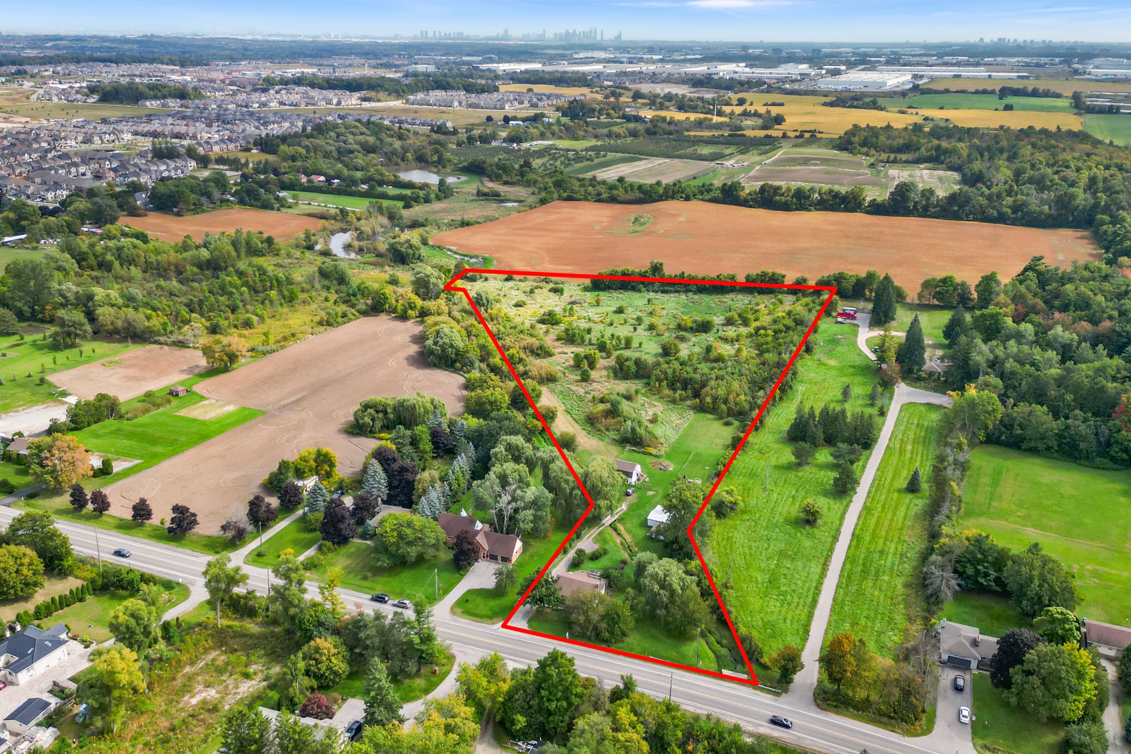 2701 Embleton Road, Brampton, ON L6Y 0E8