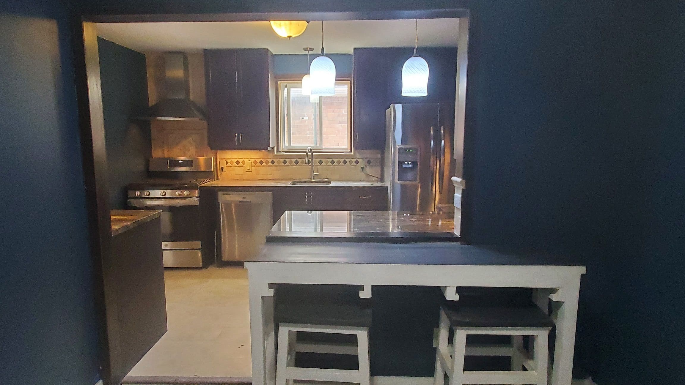 135 Ellins Avenue Main, Toronto W03, ON M6N 2B2