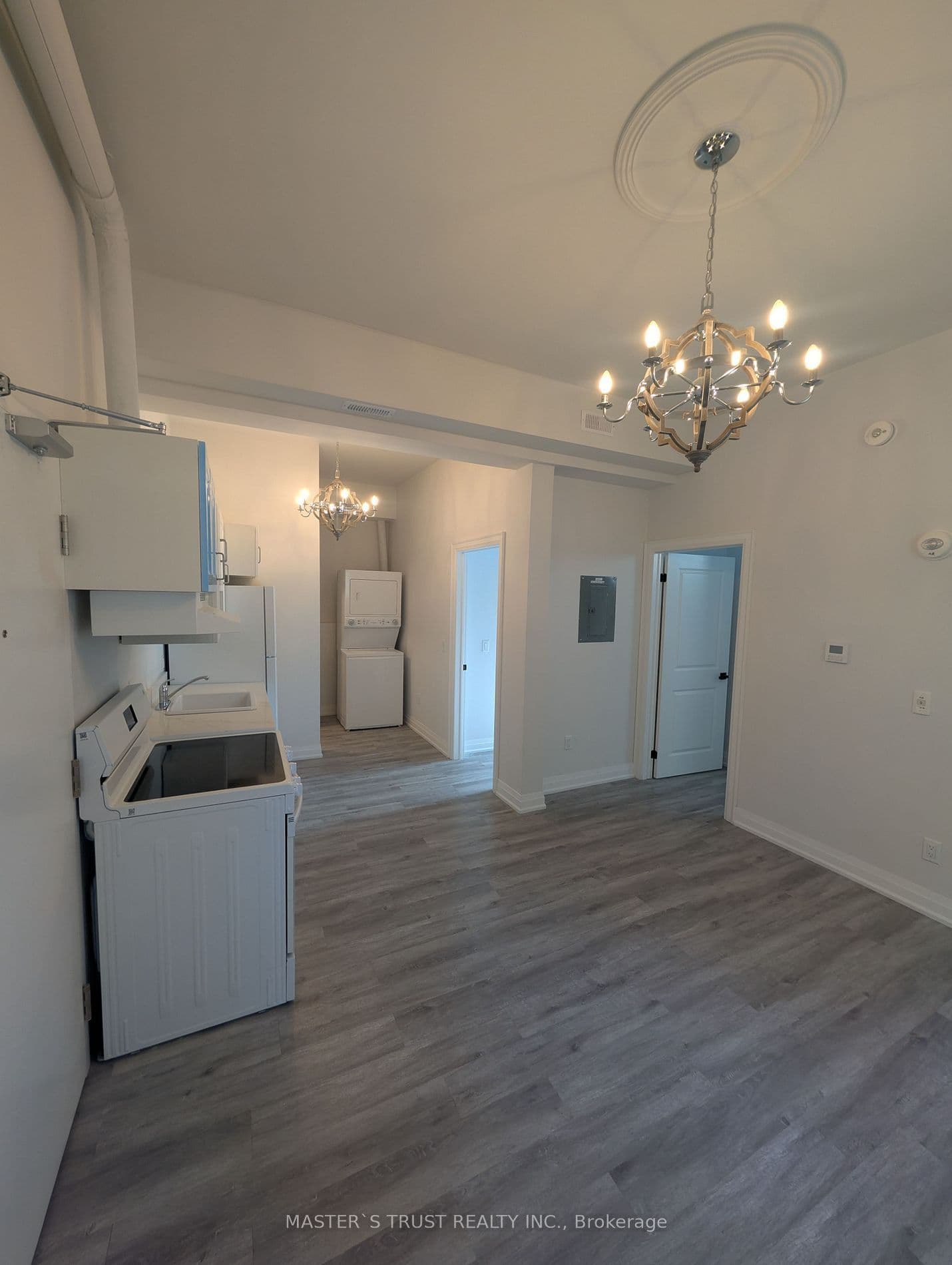 54 Main Street S 4, Uxbridge, ON L9P 1J2