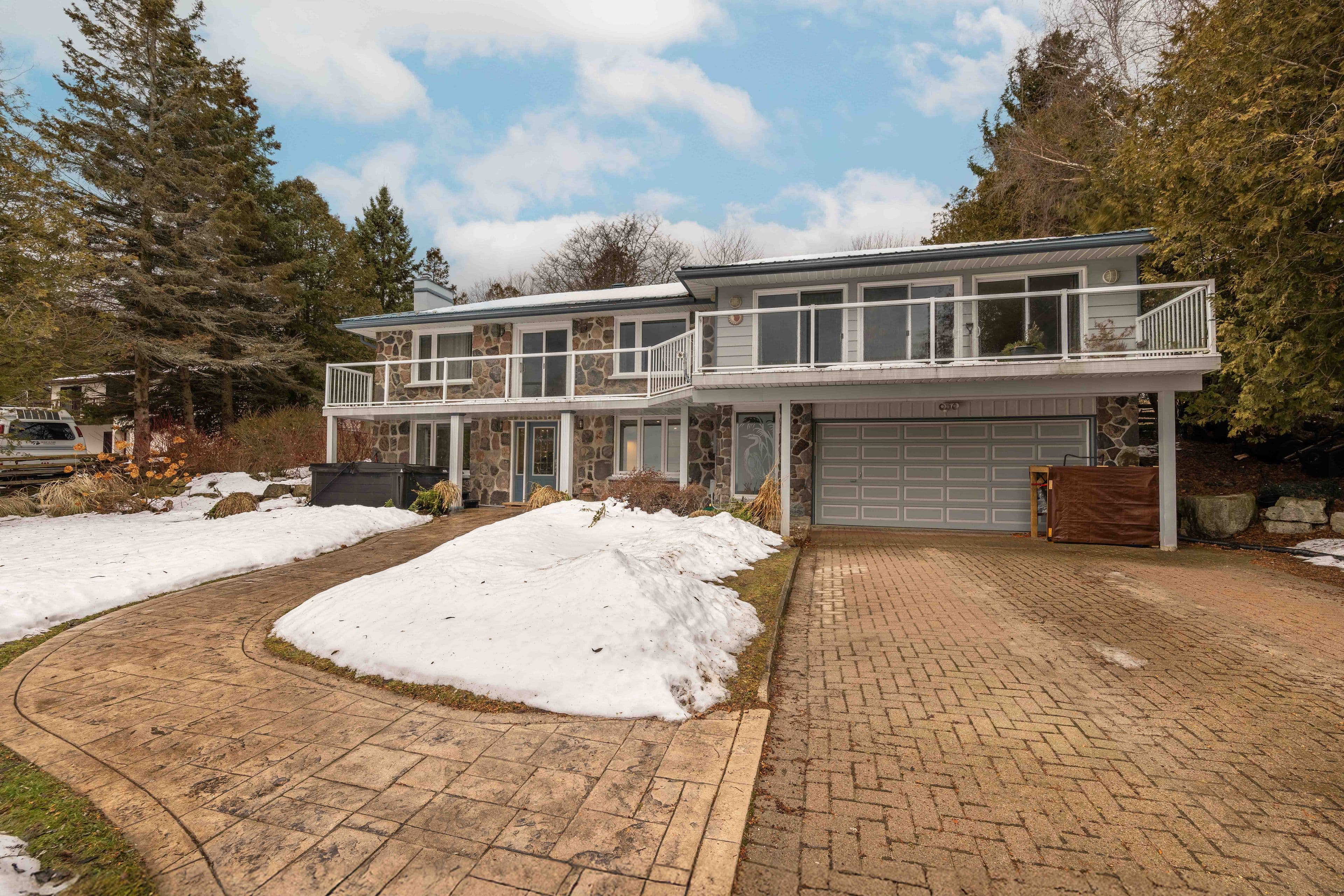 339496 Presquile Road, Georgian Bluffs, ON N0H 2T0
