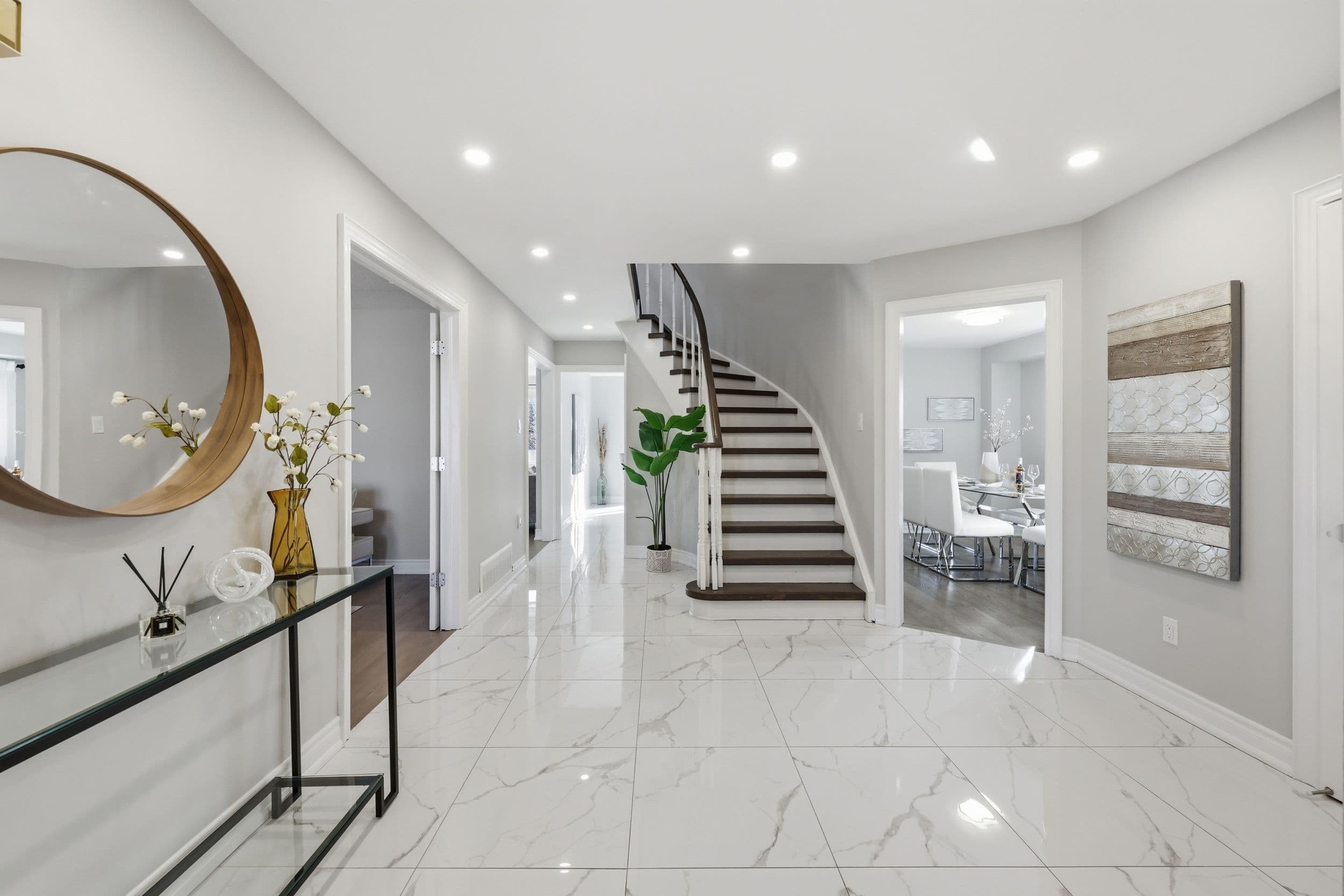 4134 Murray Hill Crescent, Mississauga, ON L5C 4H8