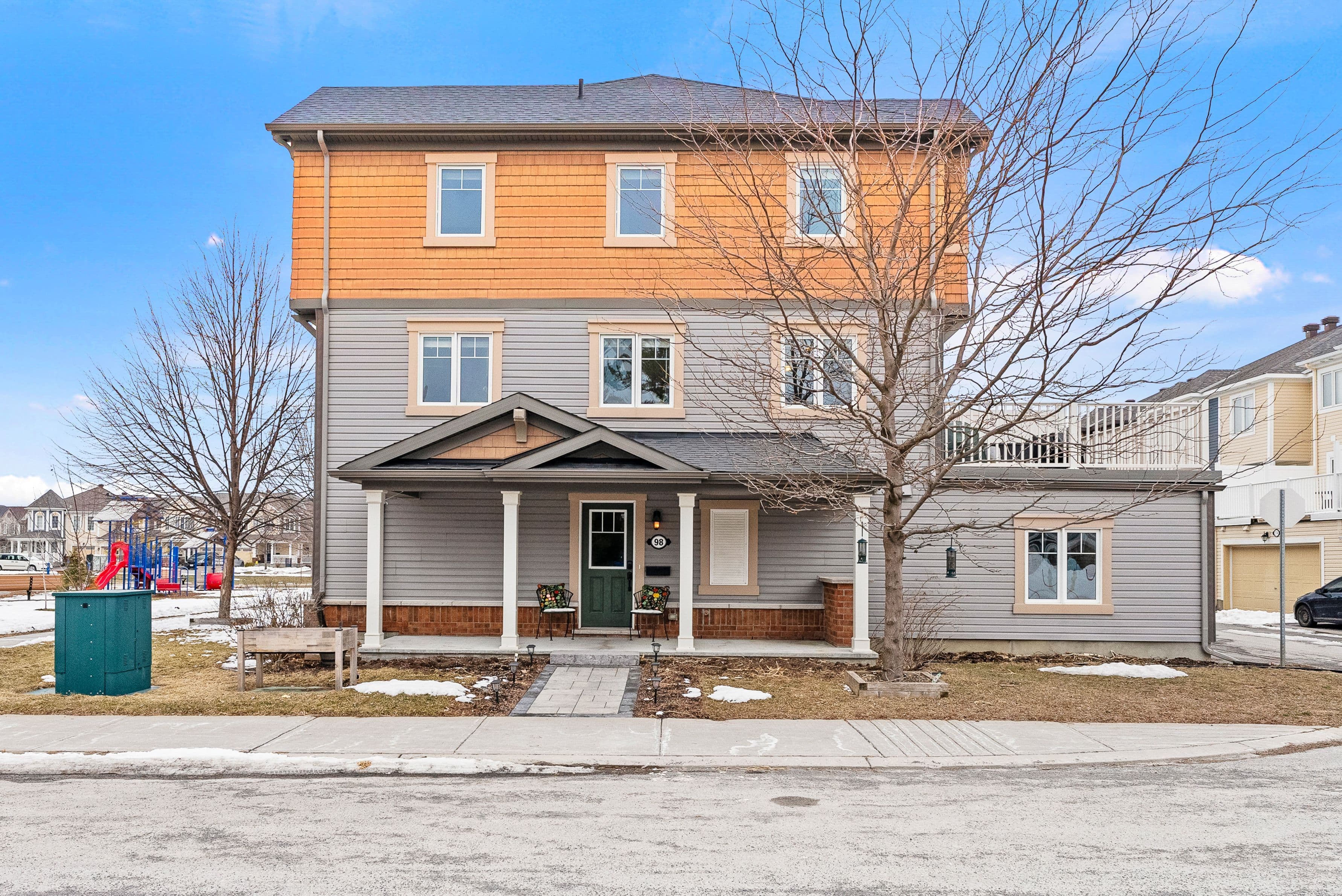 98 Brisote Lane, Stittsville - Munster - Richmond, ON K2S 0V4