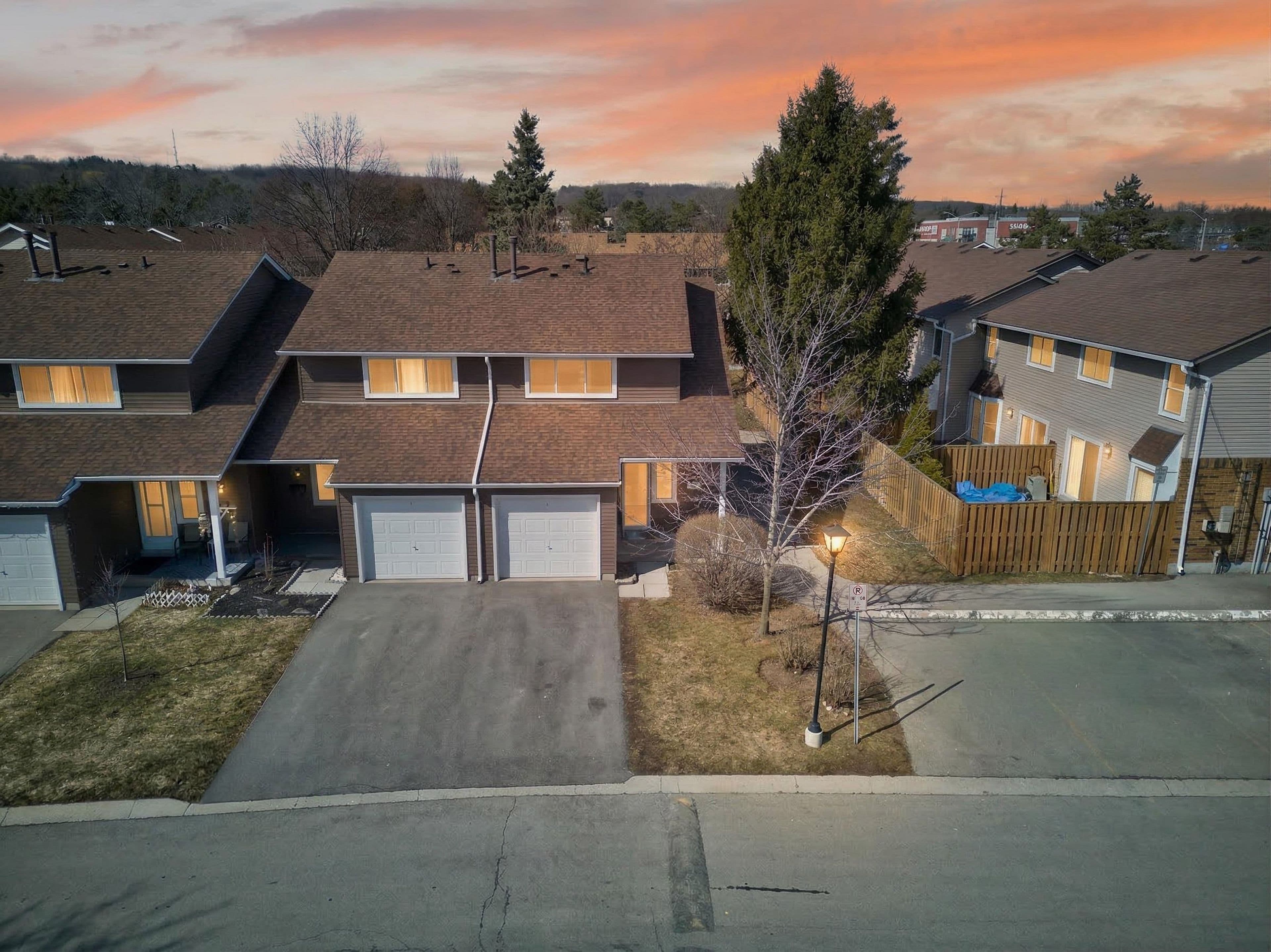 2185 Fairchild Boulevard 51, Burlington, ON L7P 3P6