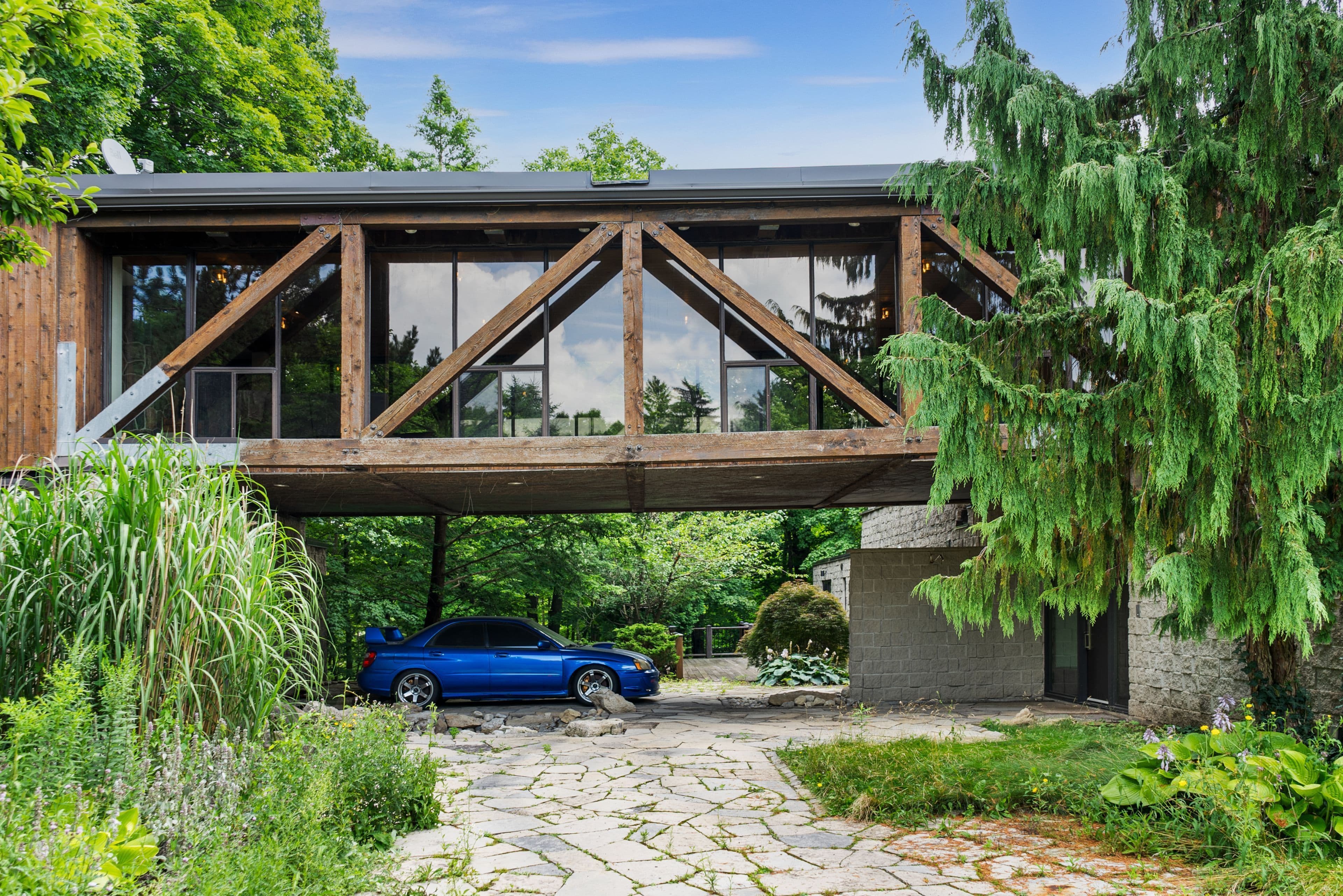 15139 Rockside Road, Caledon, ON L7C 1V4