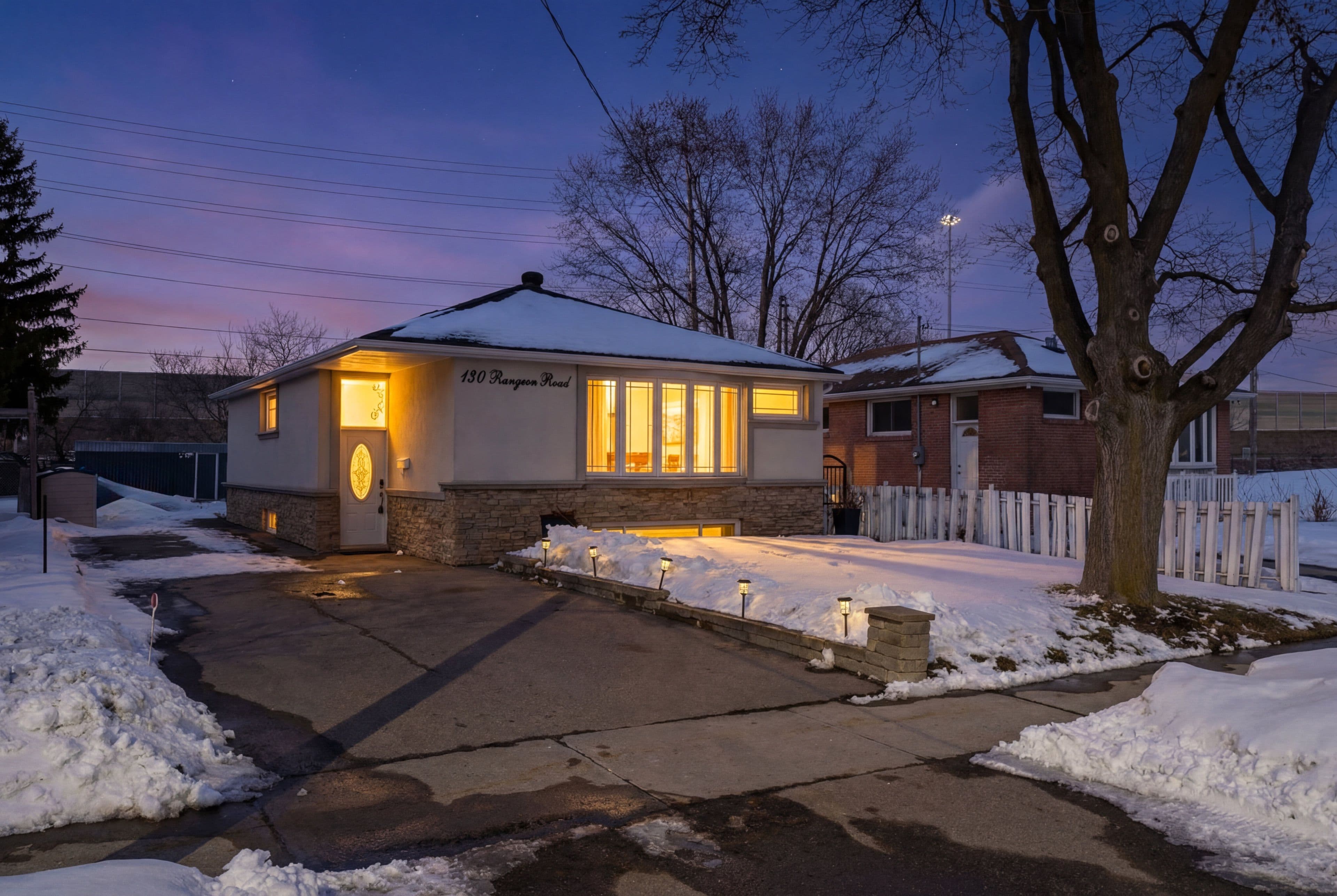 130 Rangoon Road, Toronto W08, ON M9C 4P2