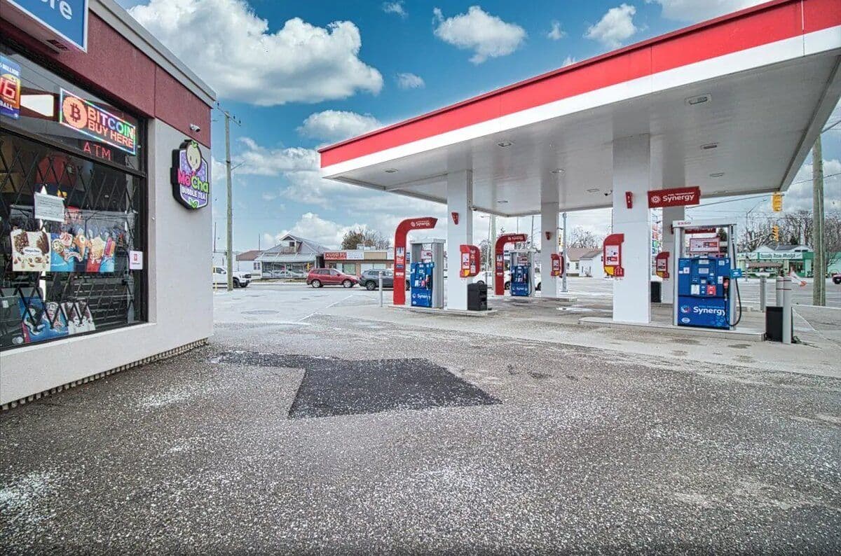 410 Queen Street, Chatham-Kent, ON N7M 2H9